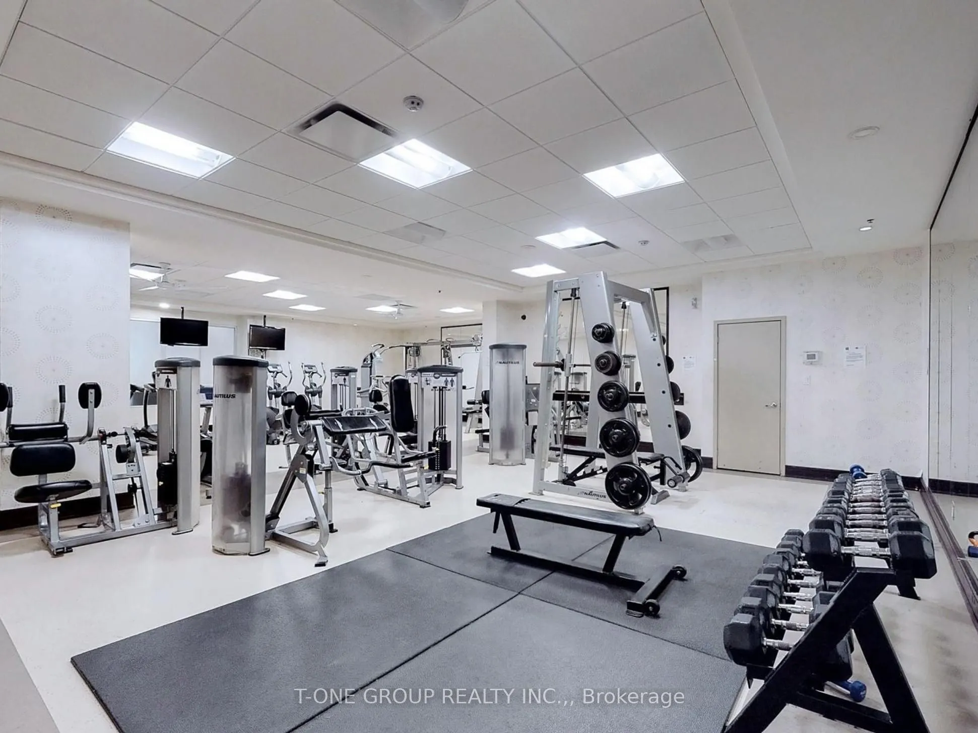 1060 Sheppard Avenue, #311