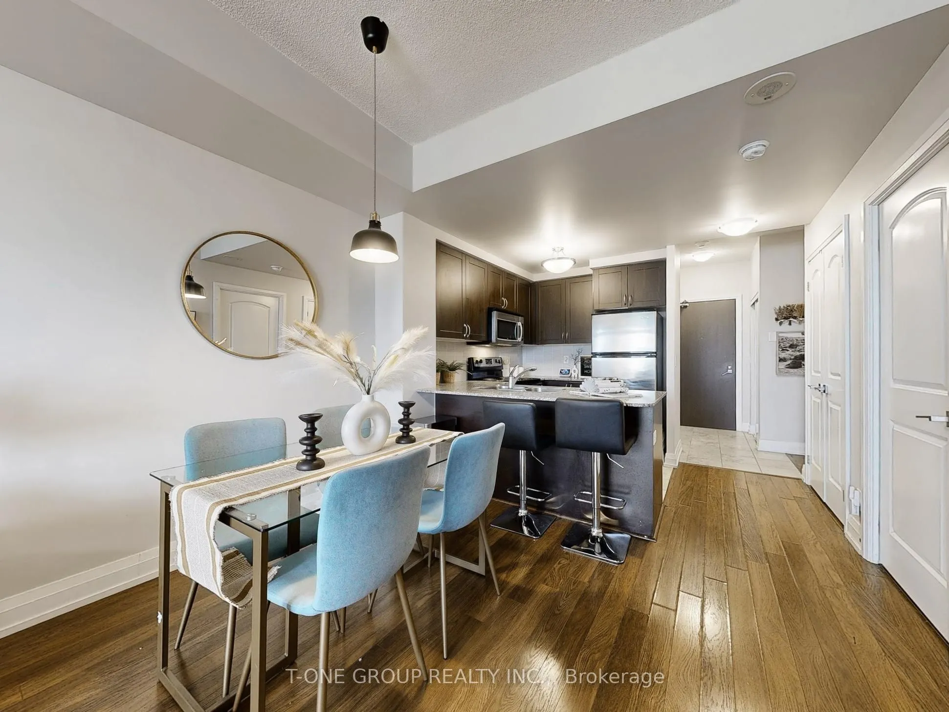 1060 Sheppard Avenue, #311