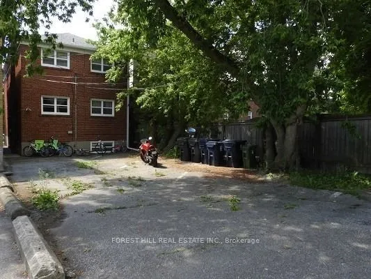 42 Emerald Crescent, #2