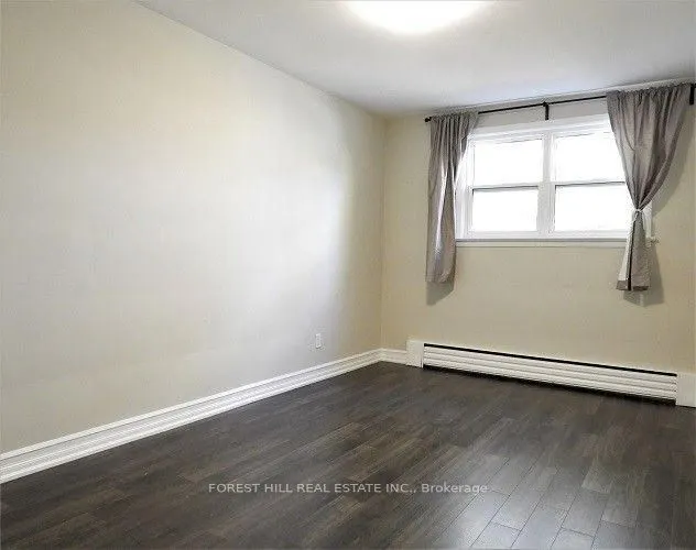42 Emerald Crescent, #2