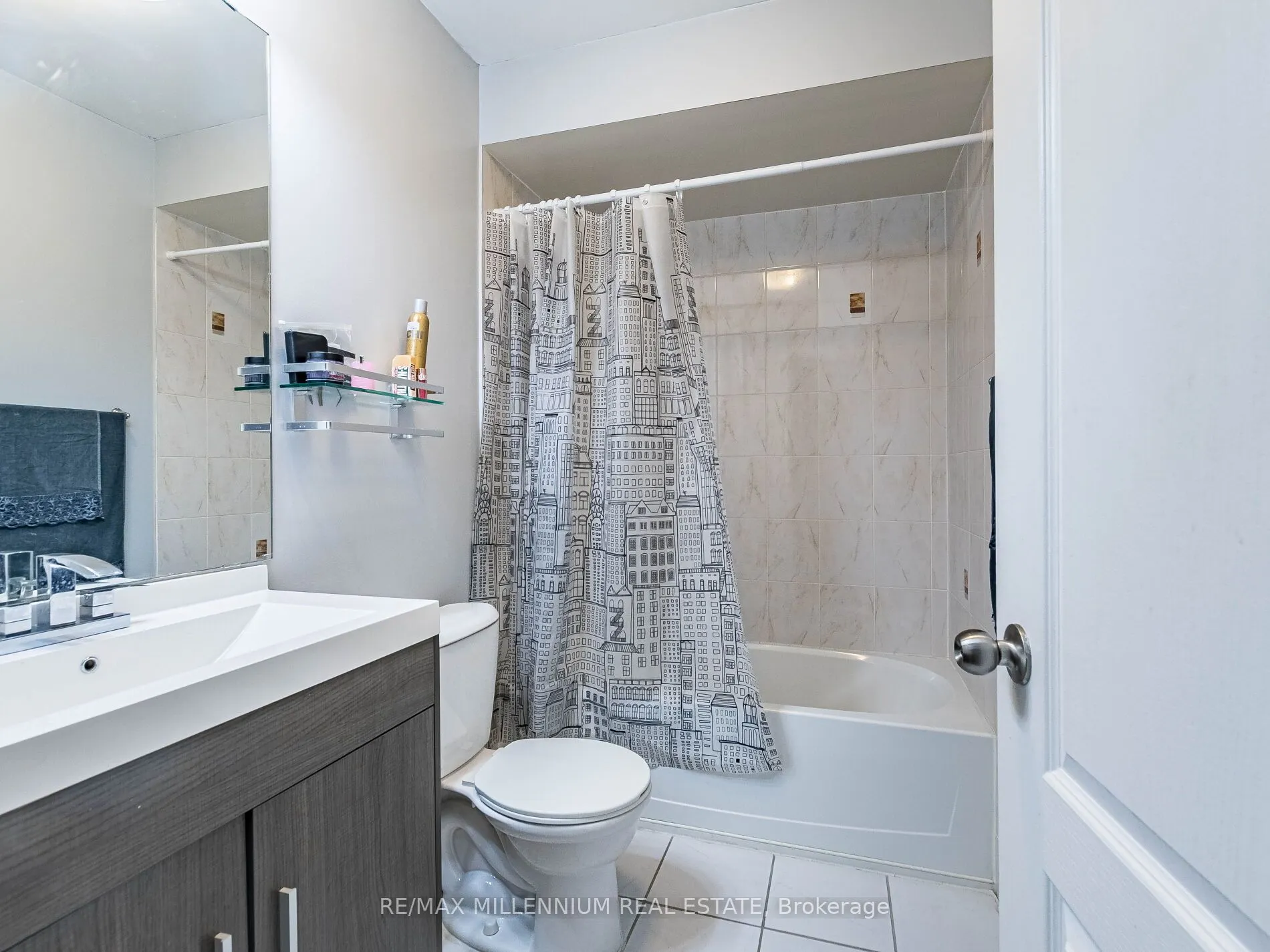 4 Cailiff Street, #2