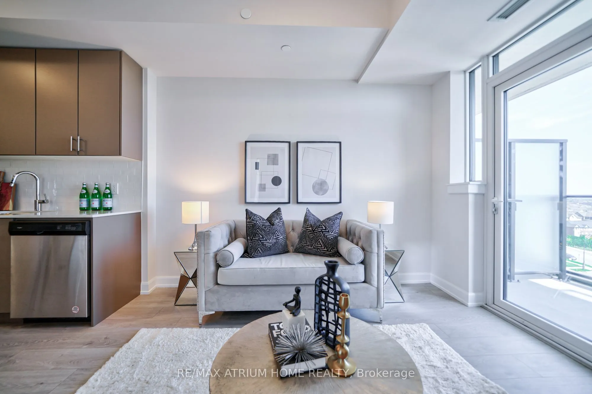 3200 William Coltson Avenue, #813