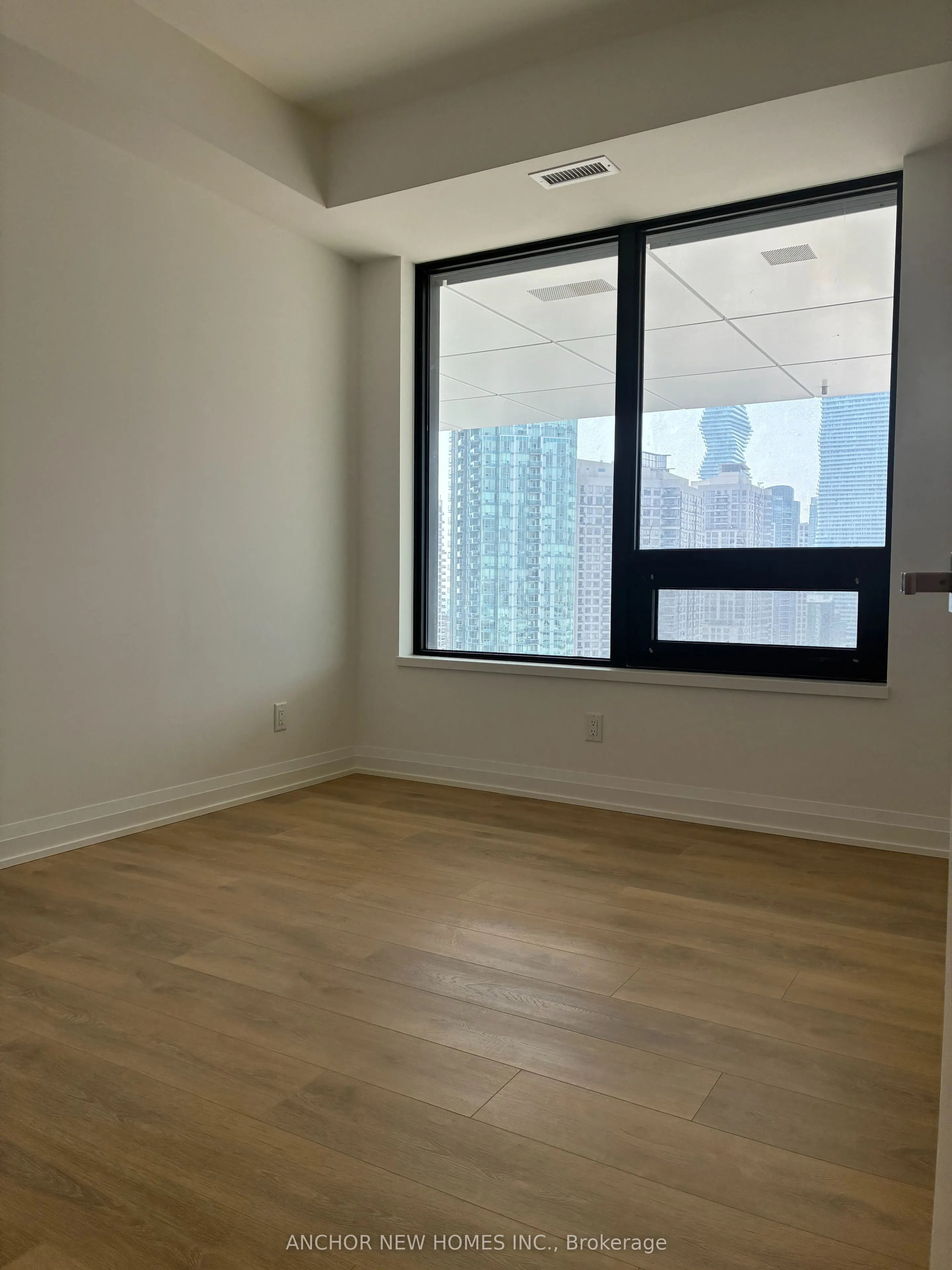 4015 The Exchange Street, #1807