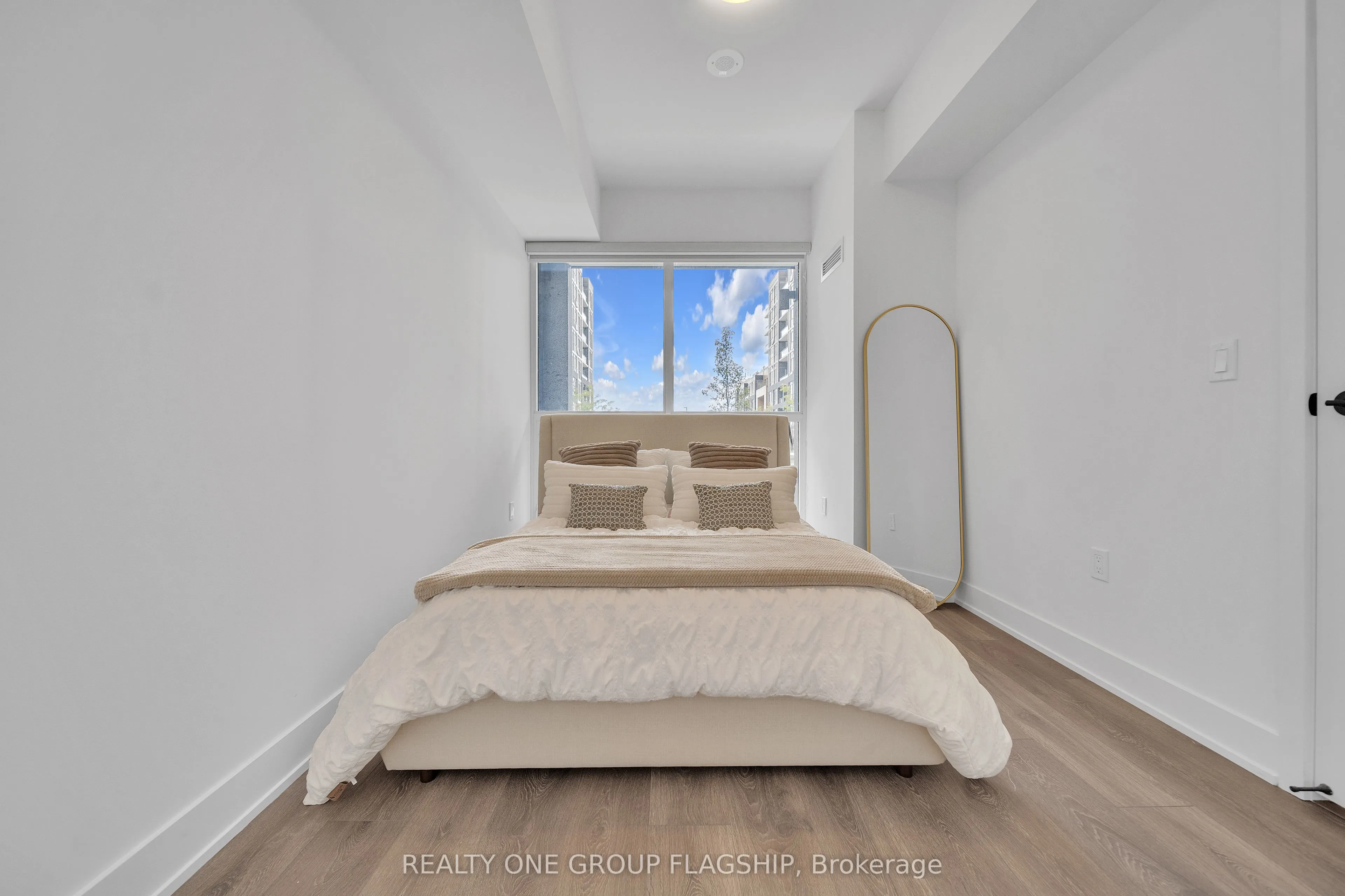2343 Khalsa Gate, #101