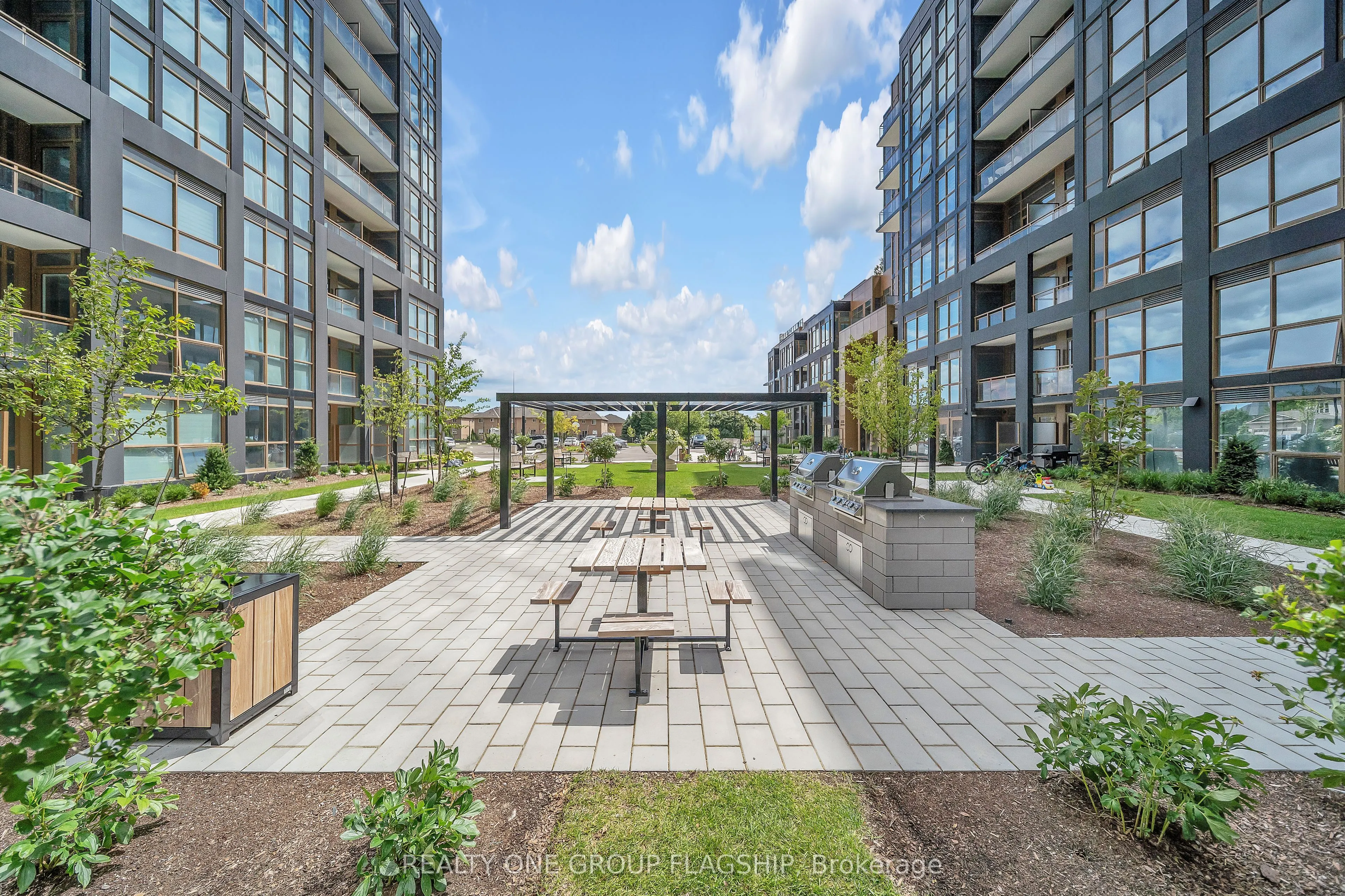 2343 Khalsa Gate, #101