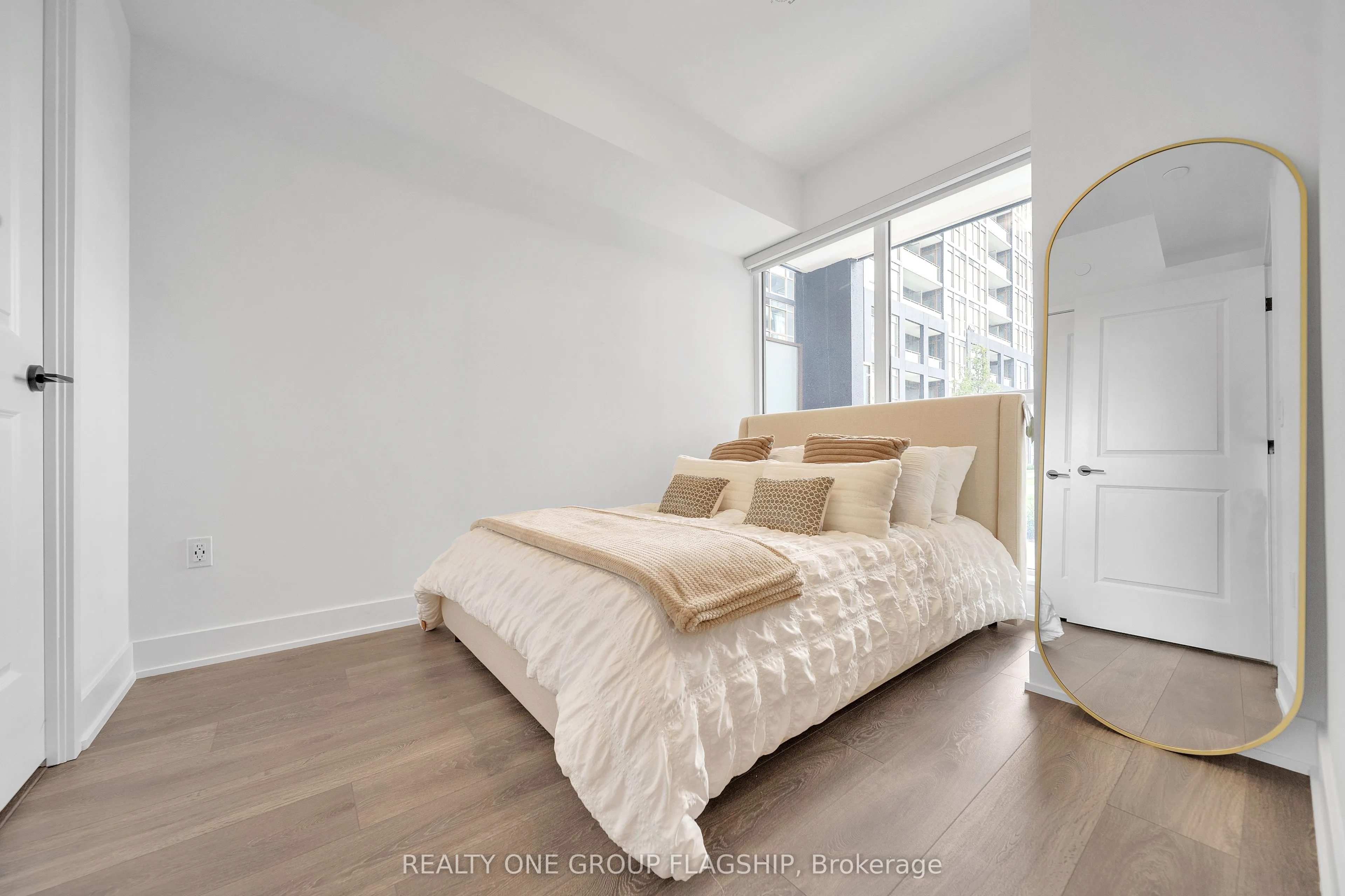 2343 Khalsa Gate, #101