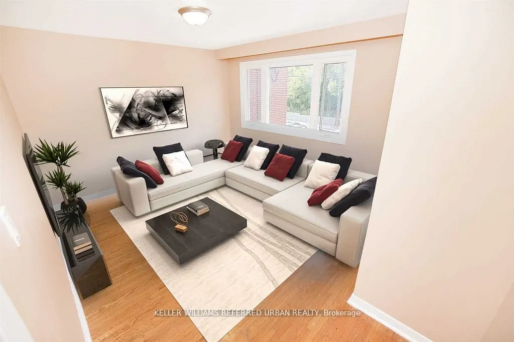 1353 Davenport Road, #Upper