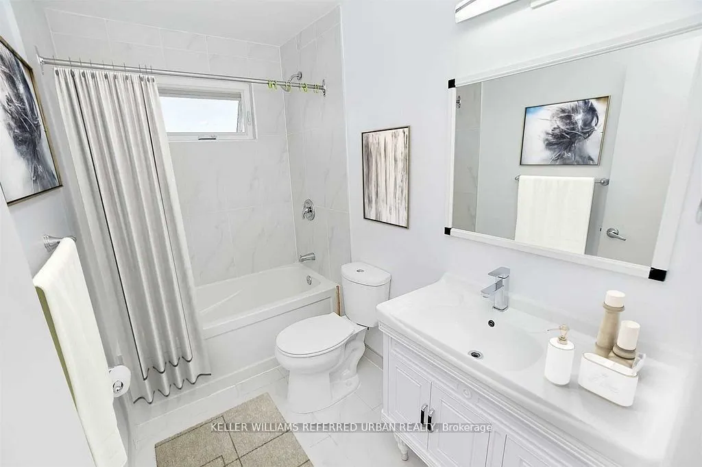 1353 Davenport Road, #Upper