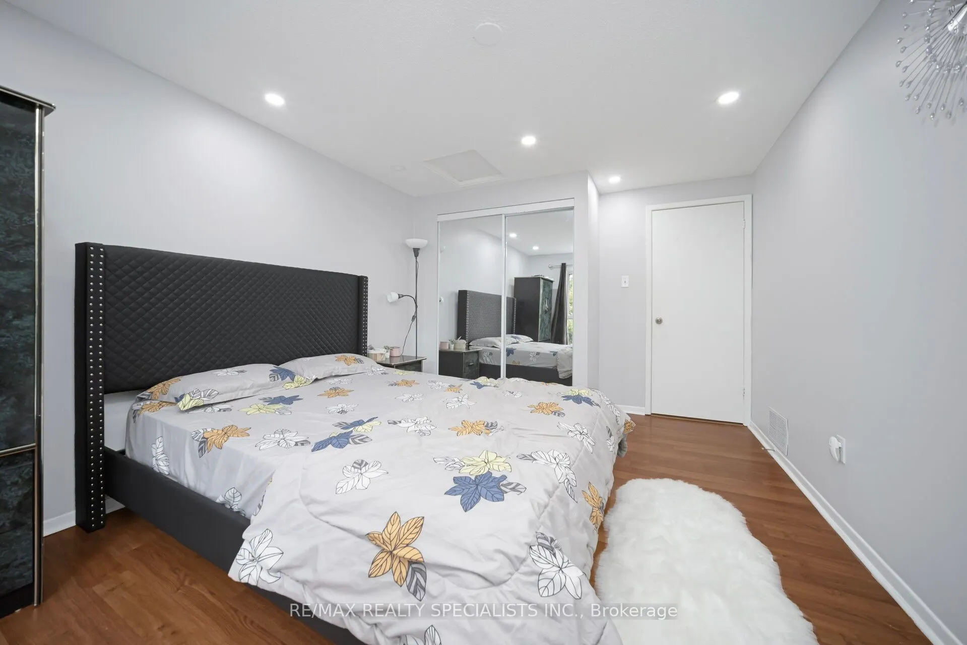30 Greenwich Circle, #30