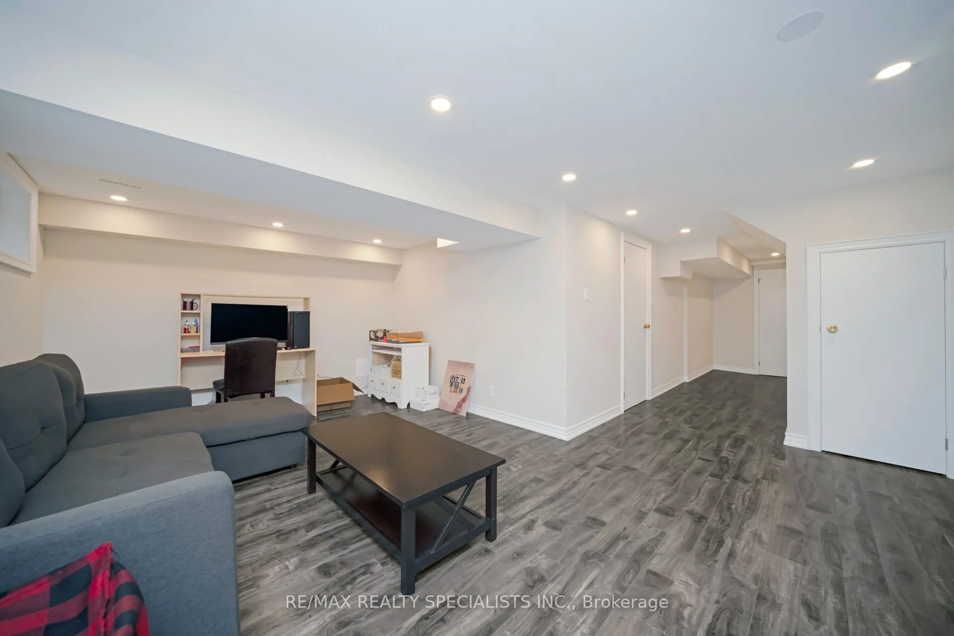 30 Greenwich Circle, #30