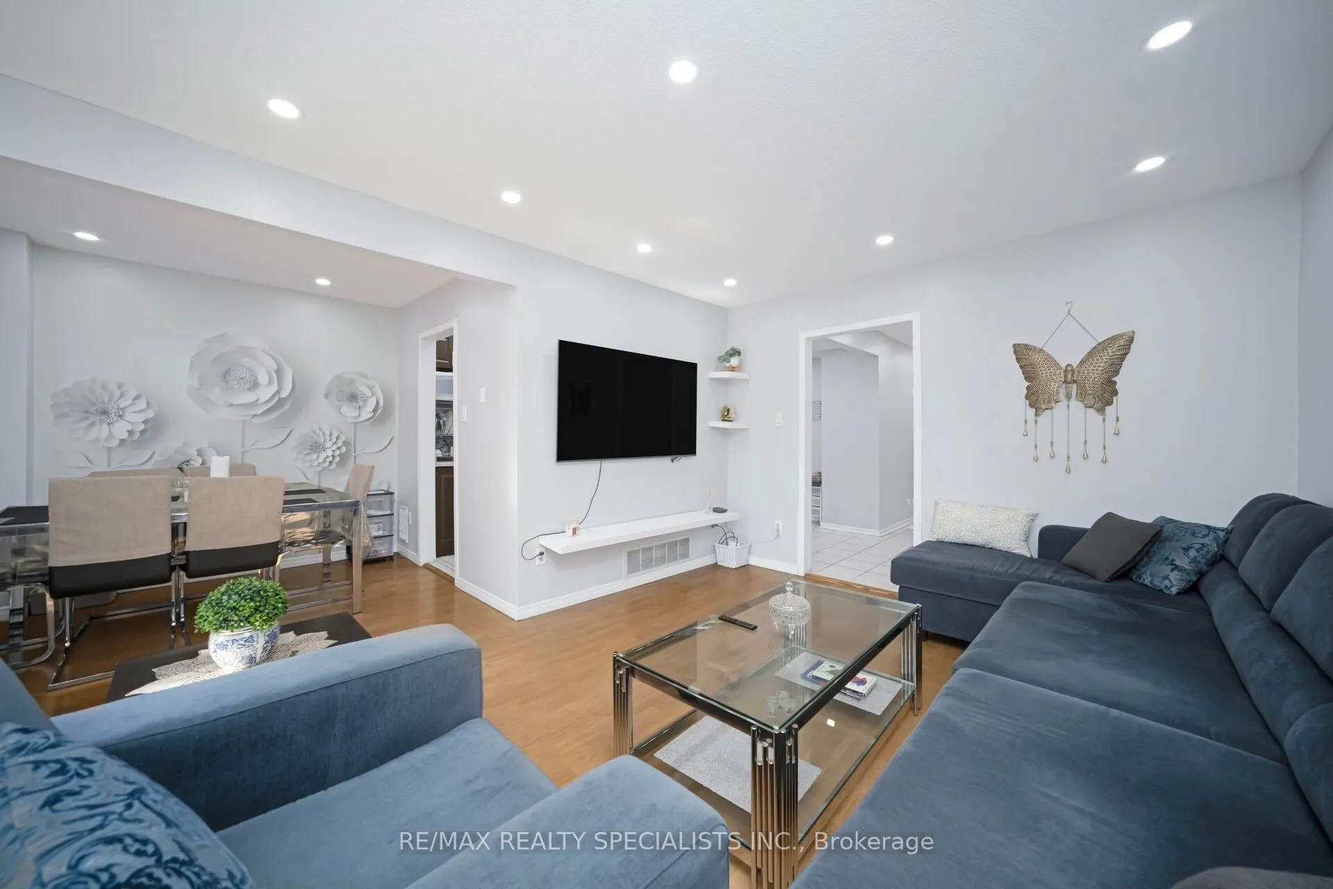 30 Greenwich Circle, #30