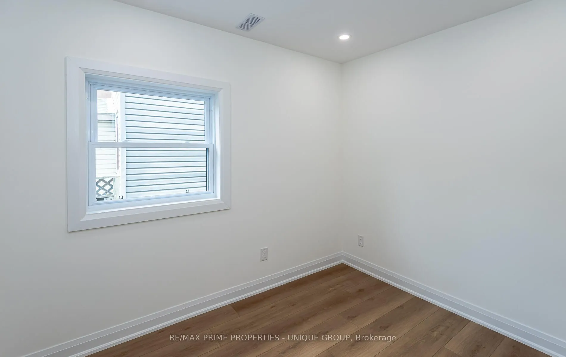 45 Astoria Avenue, #2