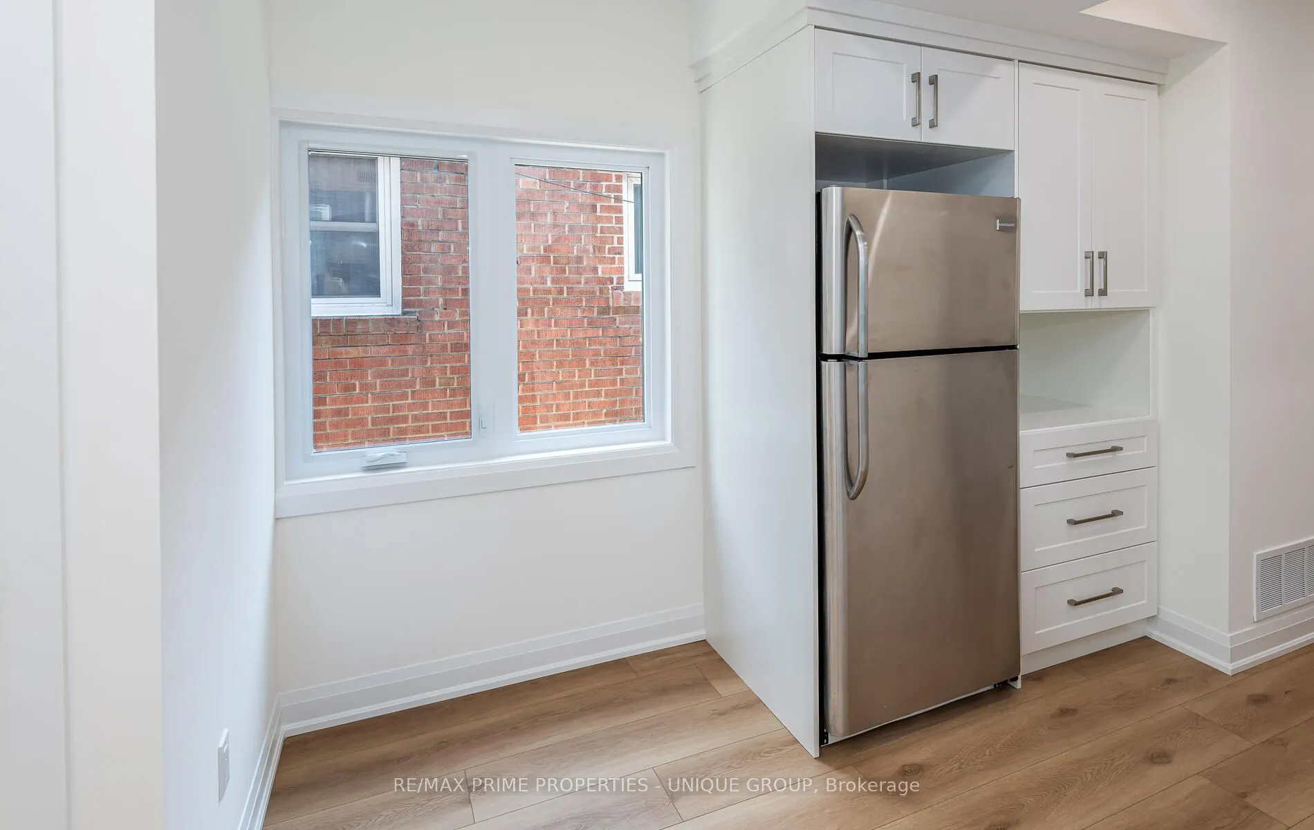 45 Astoria Avenue, #2