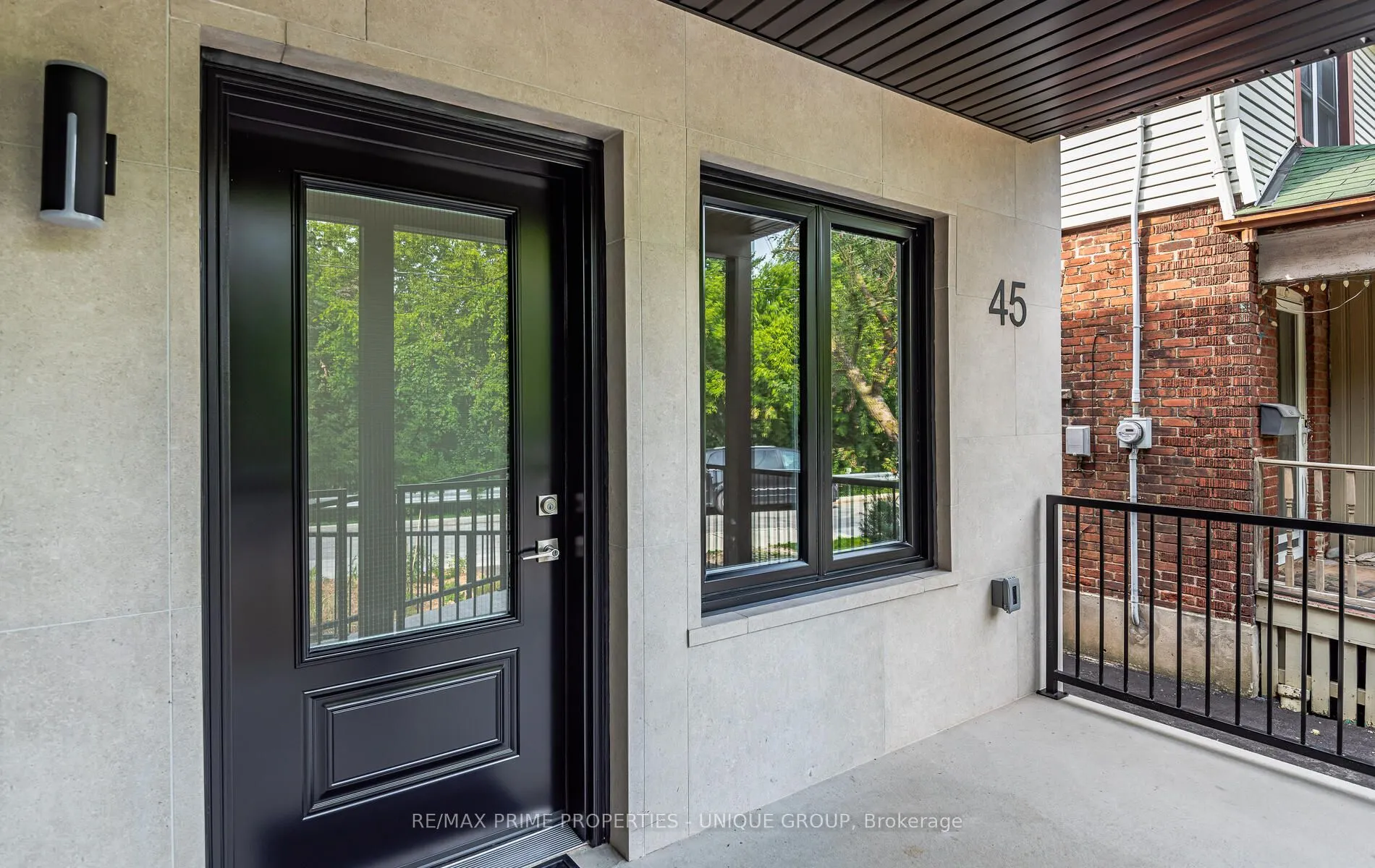 45 Astoria Avenue, #2