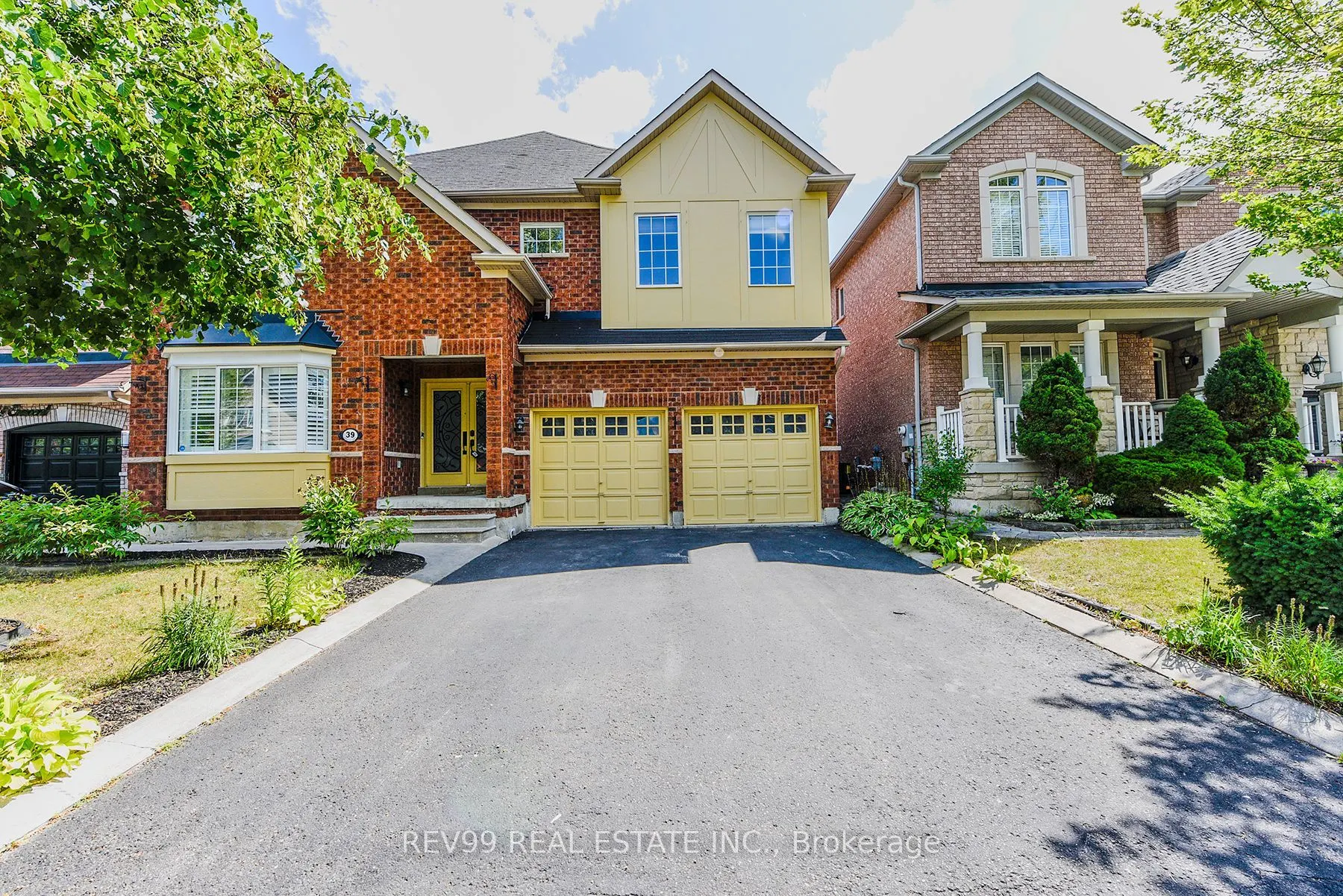 39 Bonistel Crescent