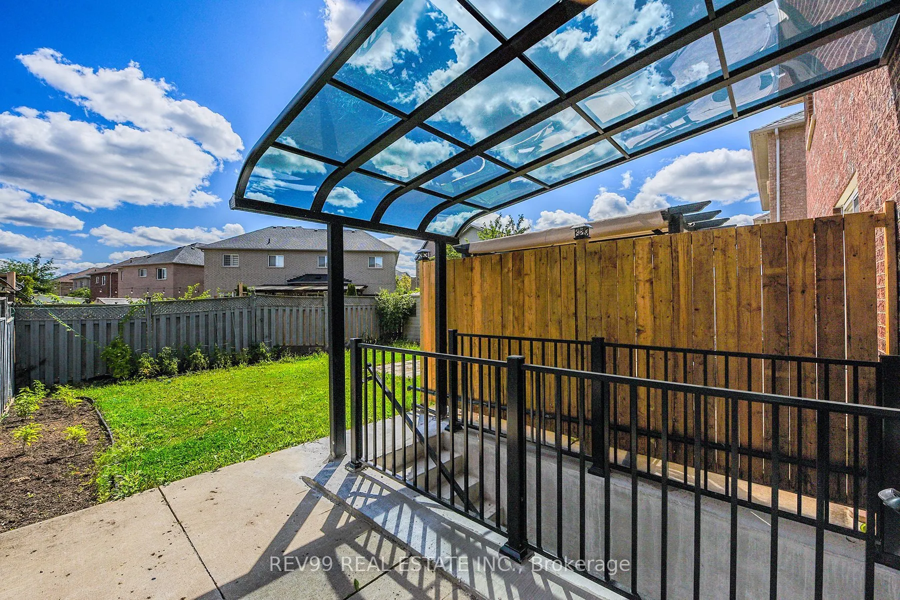 39 Bonistel Crescent