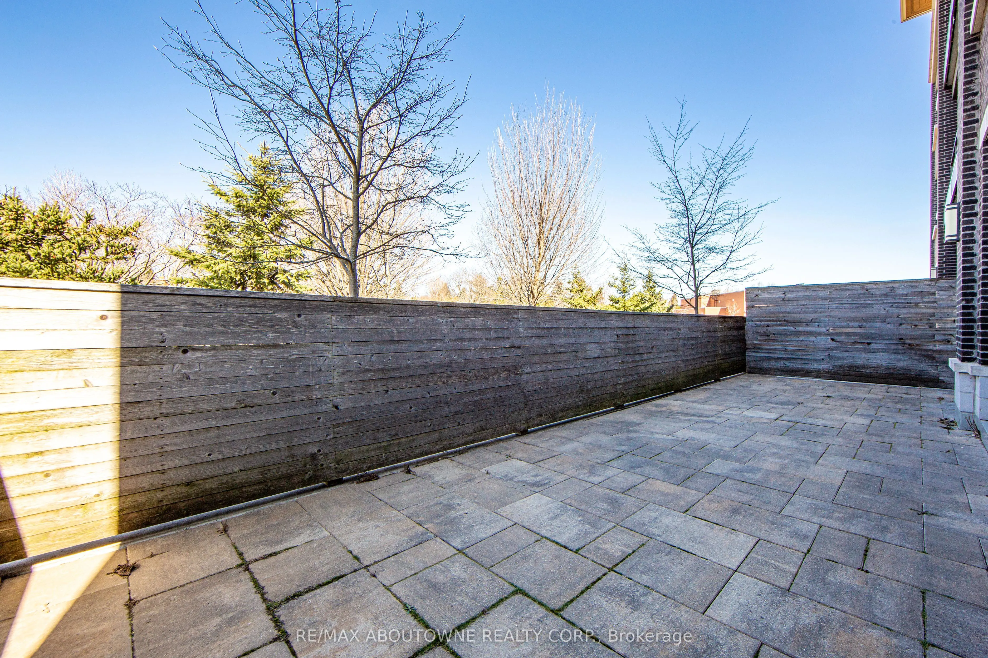 457 Plains Road E, #109