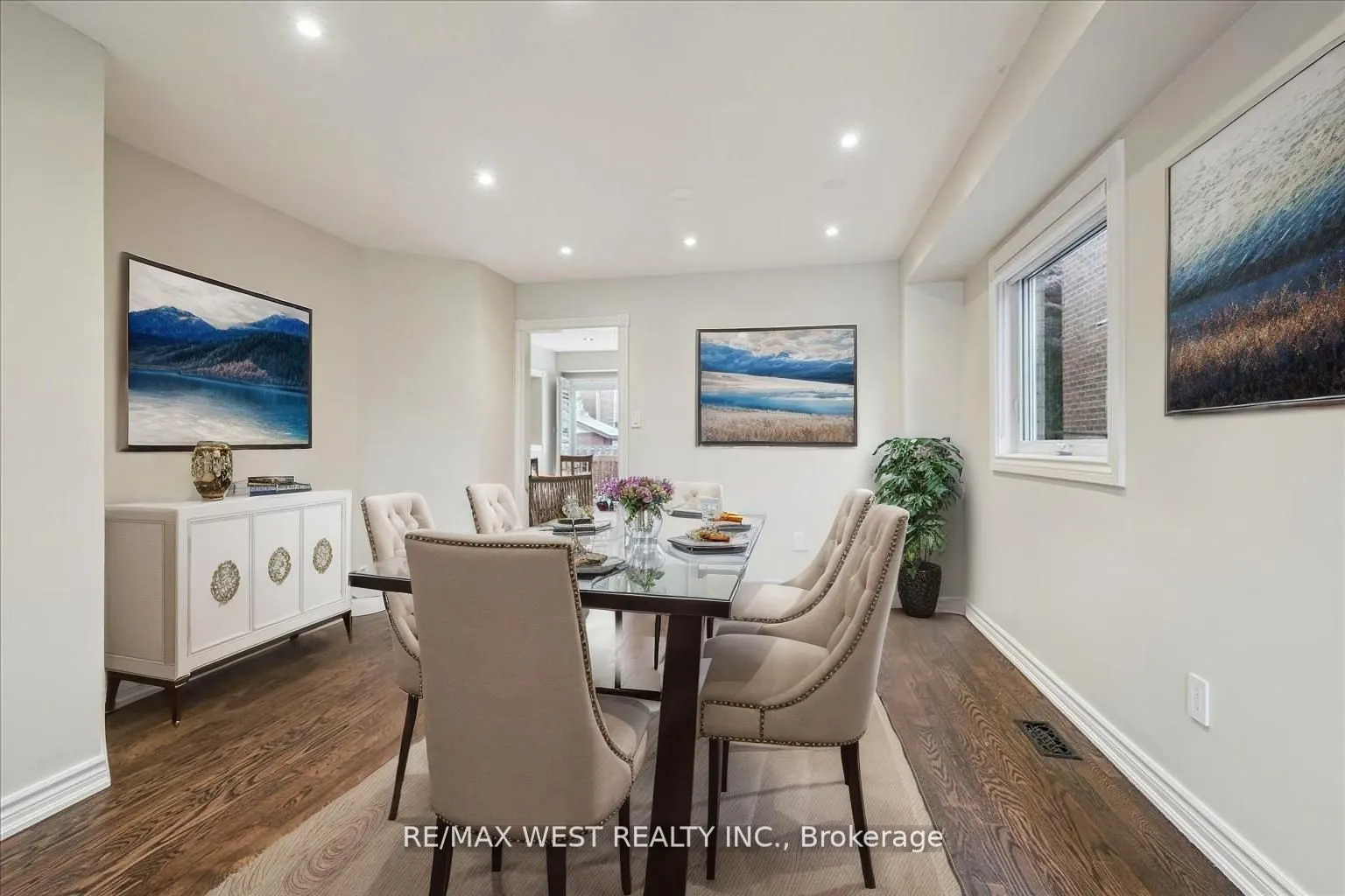 3354 Nutcracker Drive