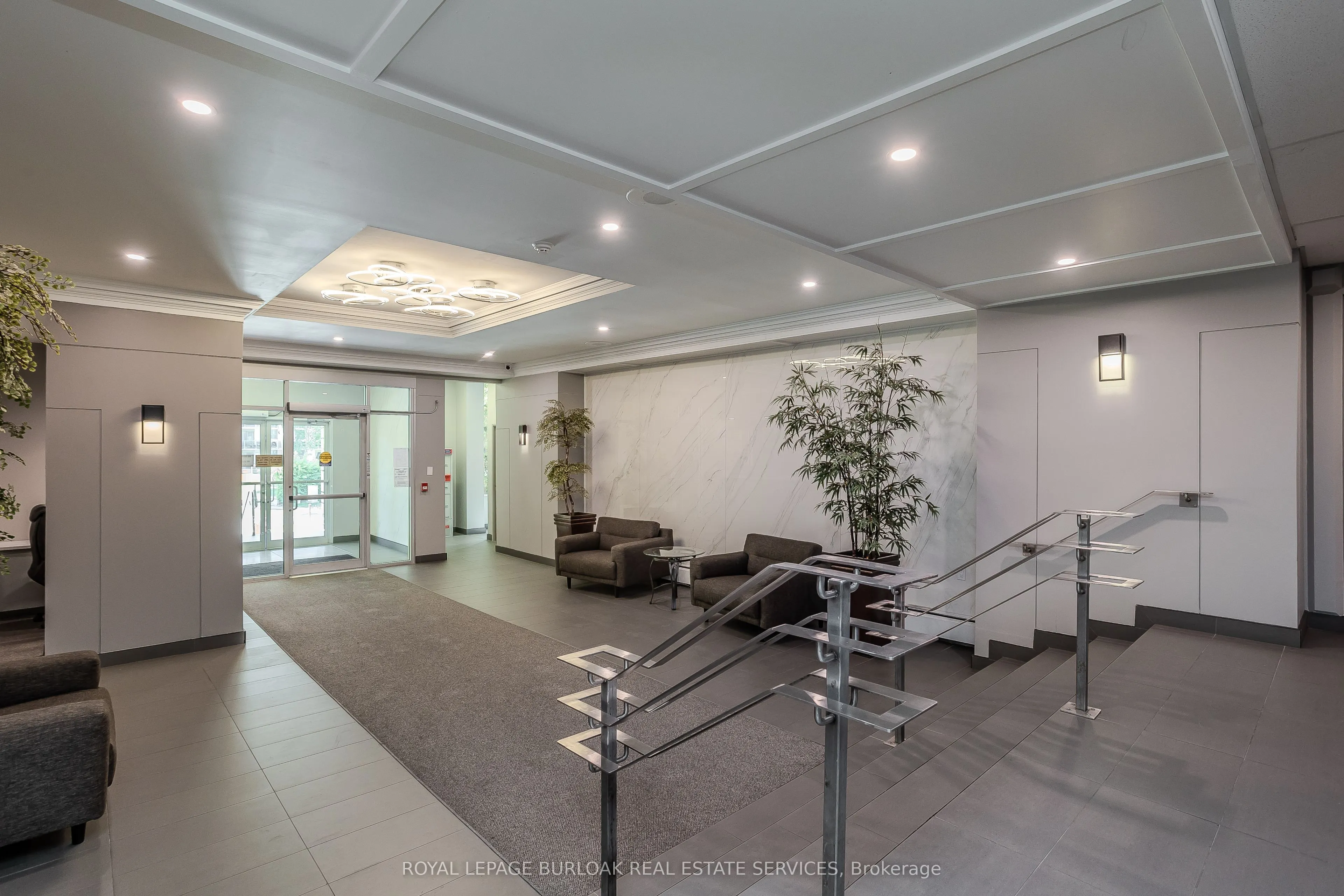 975 Warwick Court, #1510
