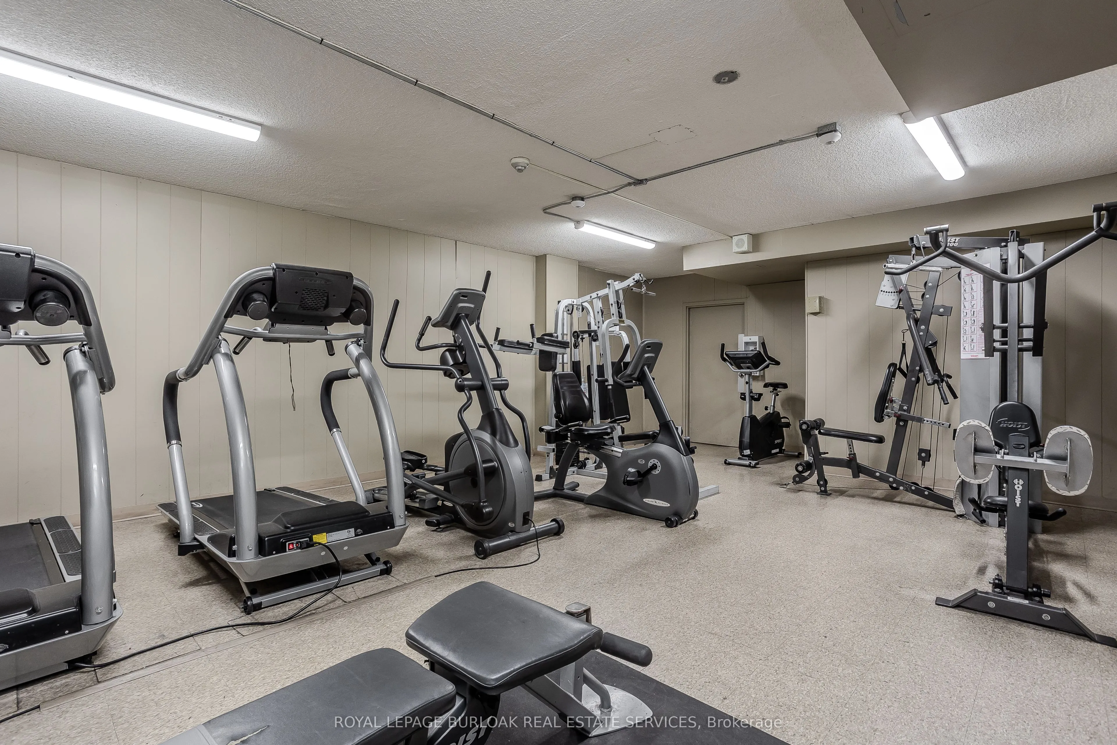 975 Warwick Court, #1510