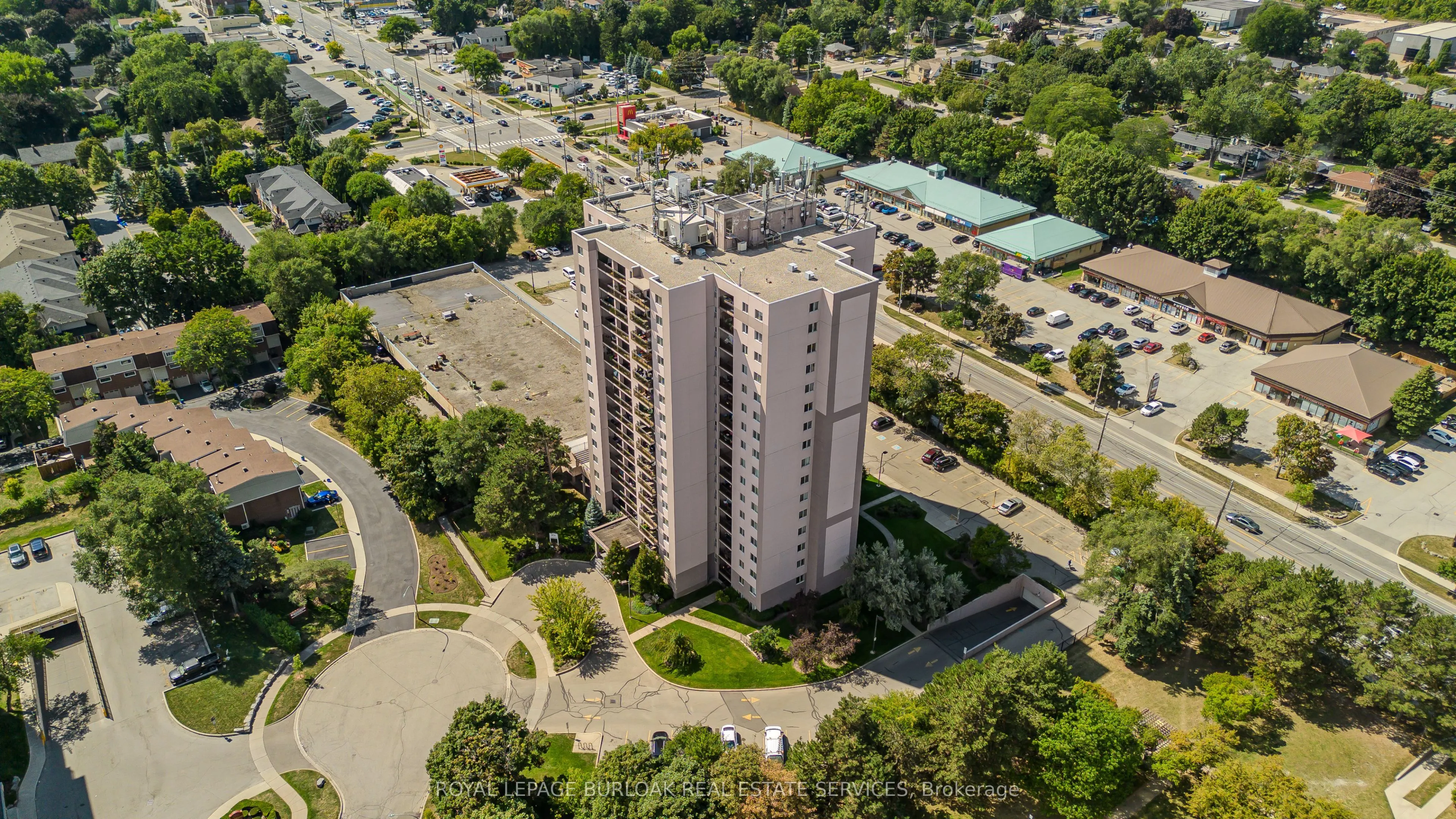 975 Warwick Court, #1510
