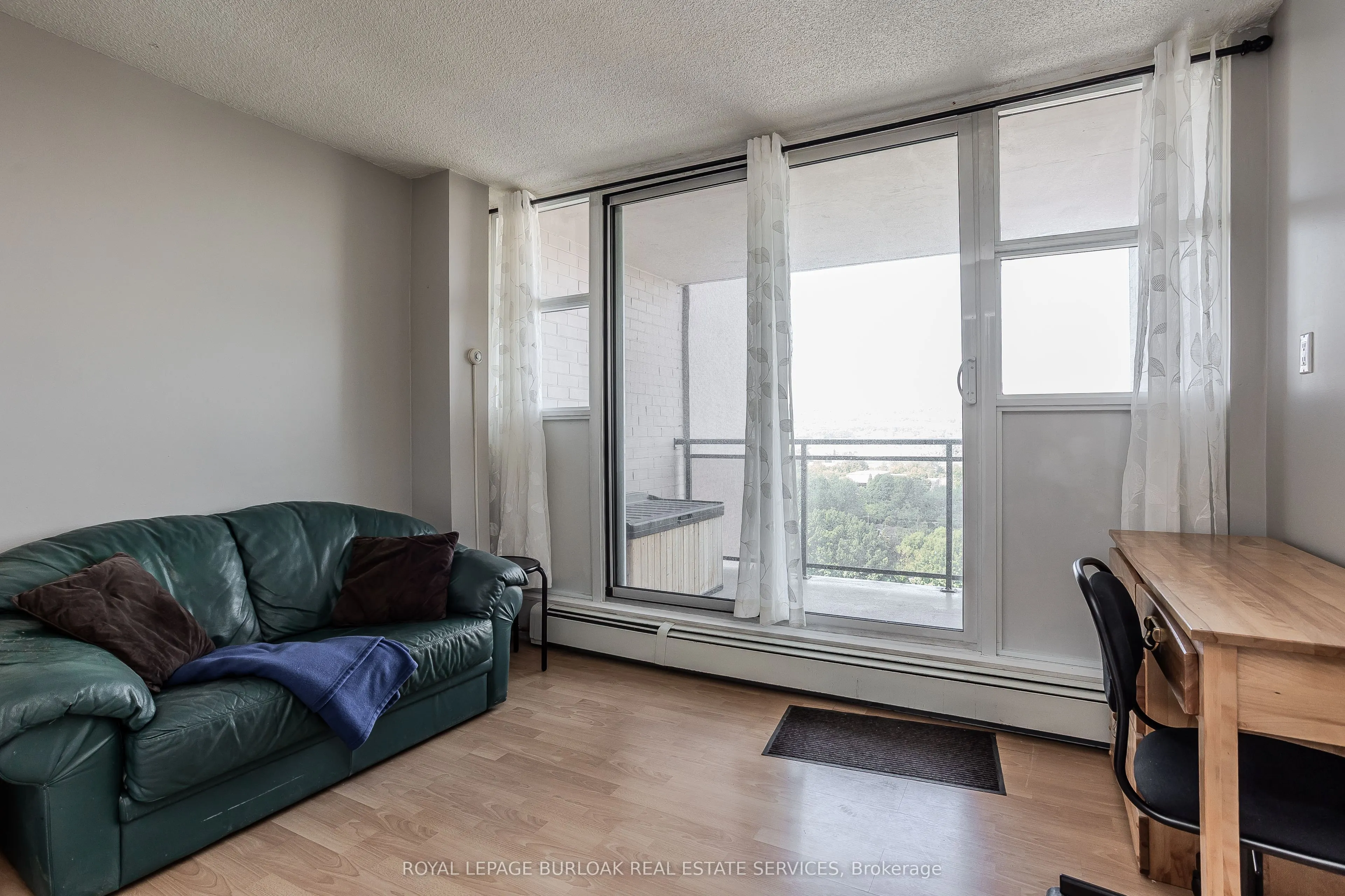 975 Warwick Court, #1510