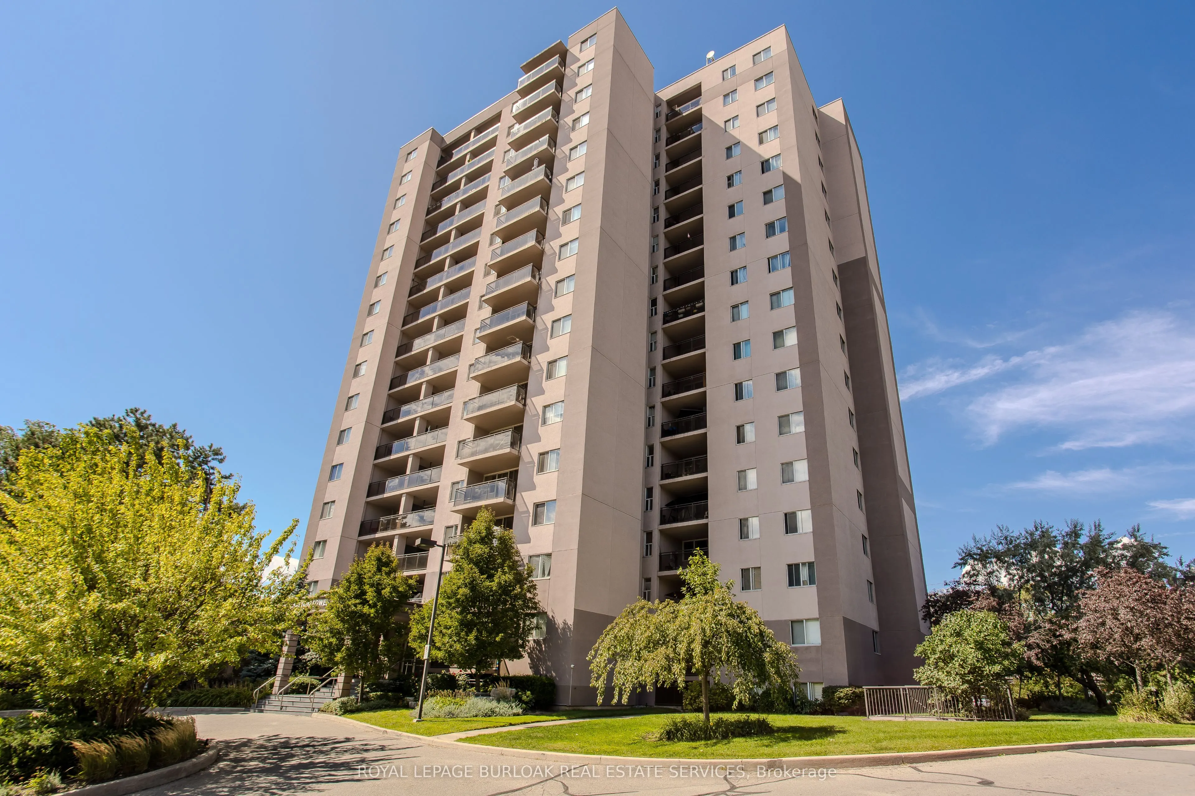 975 Warwick Court, #1510