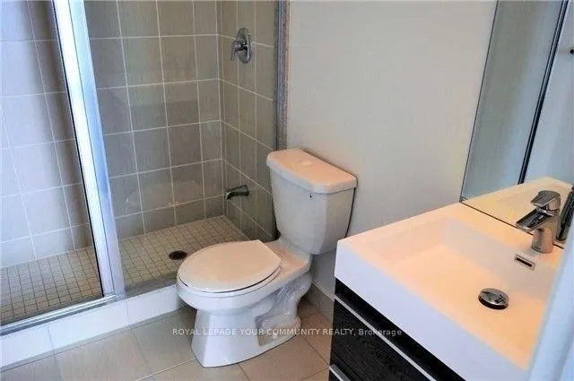 17 Zorra Street, #1007