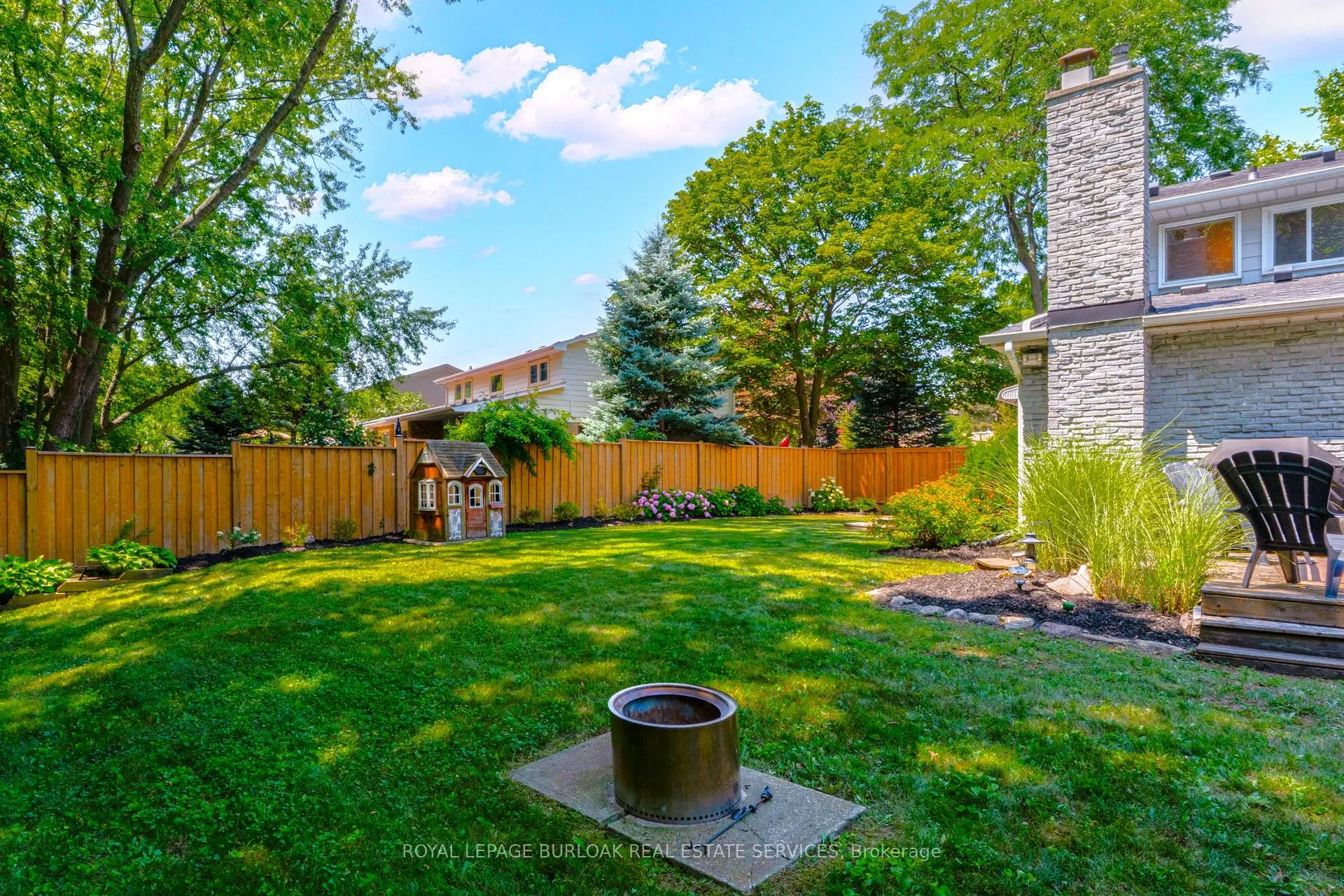 1807 Heather Hills Drive