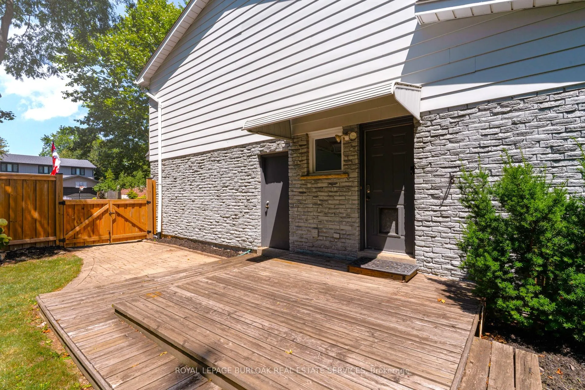 1807 Heather Hills Drive