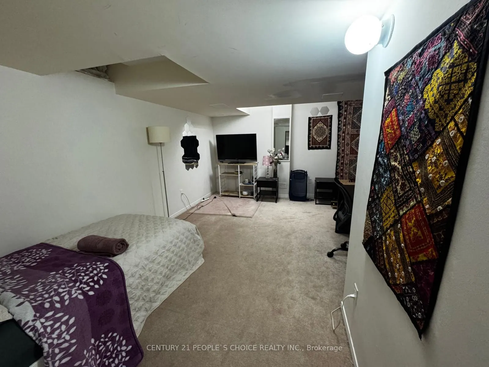 409 Aspendale Crescent, #Bsmnt-Room