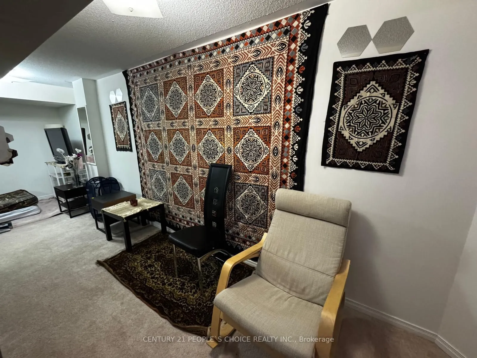 409 Aspendale Crescent, #Bsmnt-Room