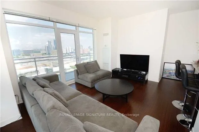 360 Square One Drive, #1911