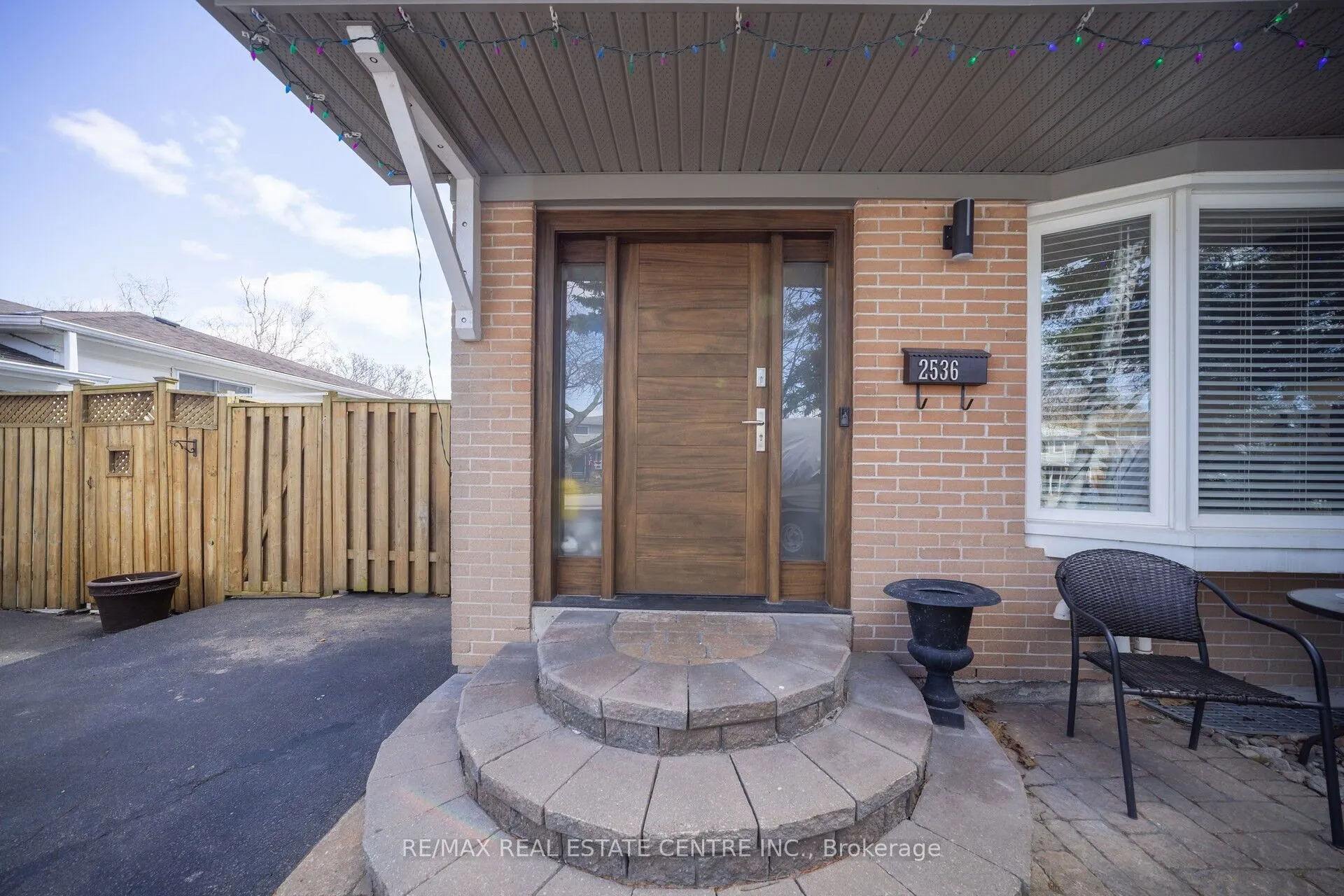 2536 Barcella Crescent