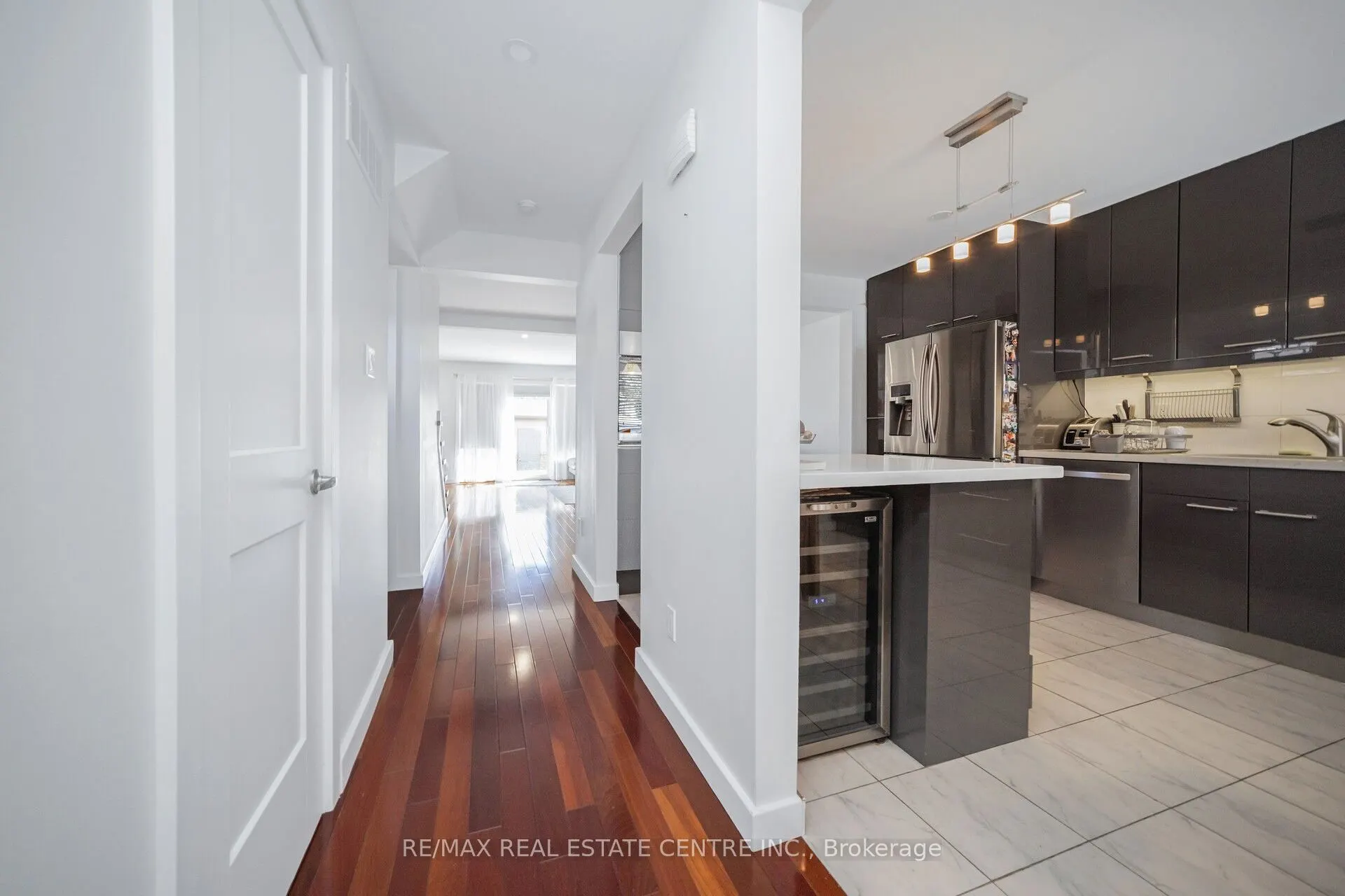 2536 Barcella Crescent