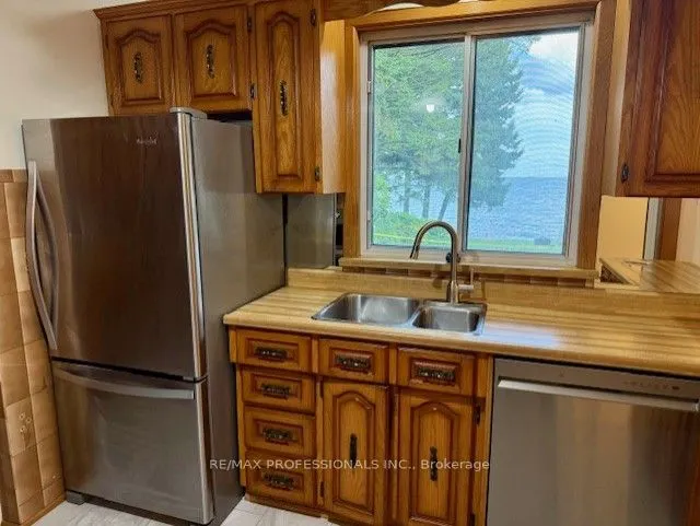 2627 Lake Shore Boulevard W, #MAIN