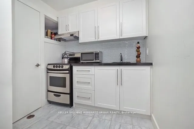 1353 Davenport Road, #1