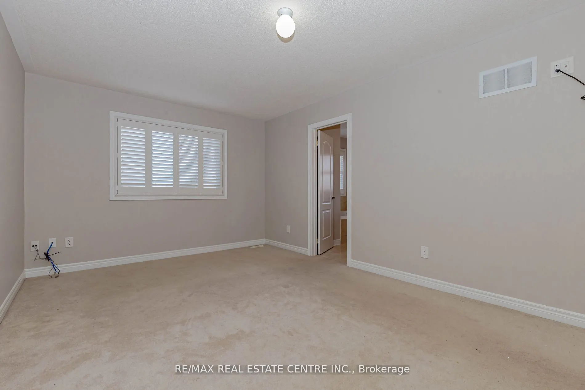 20 Gower Crescent, #(Upper)