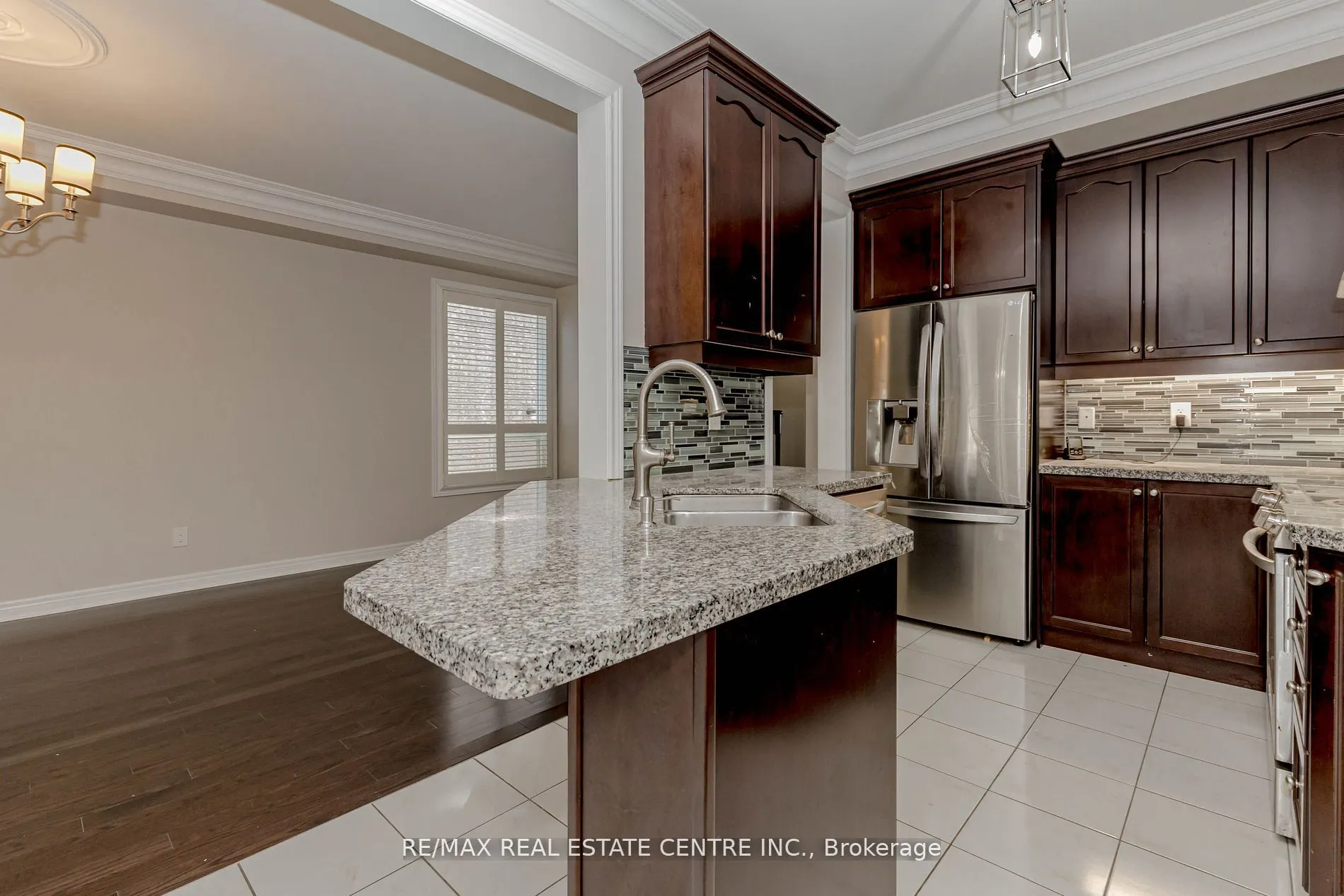 20 Gower Crescent, #(Upper)