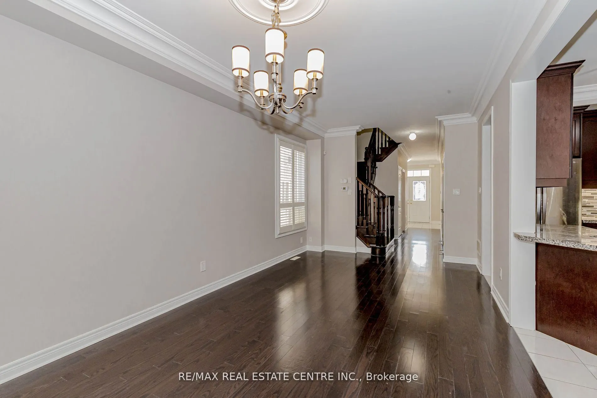 20 Gower Crescent, #(Upper)