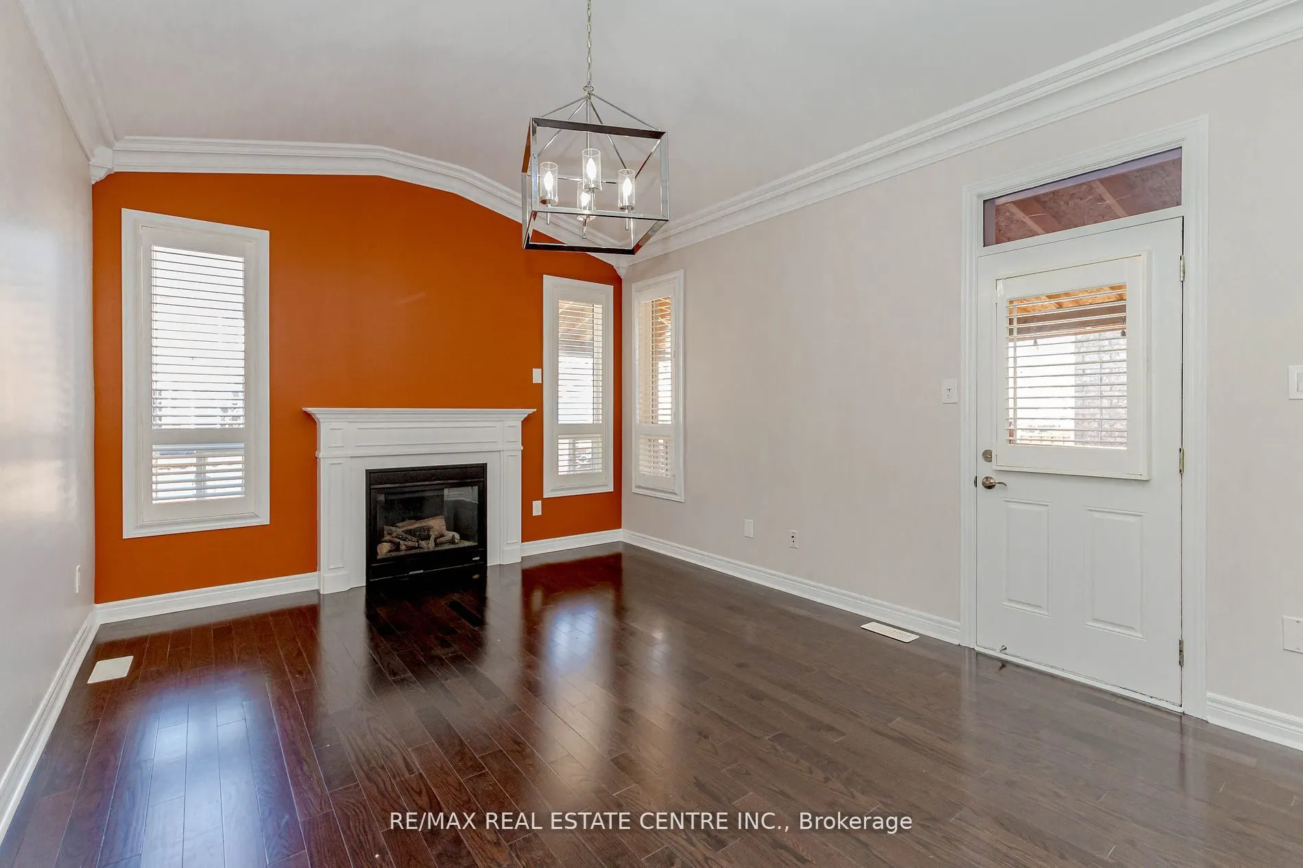 20 Gower Crescent, #(Upper)