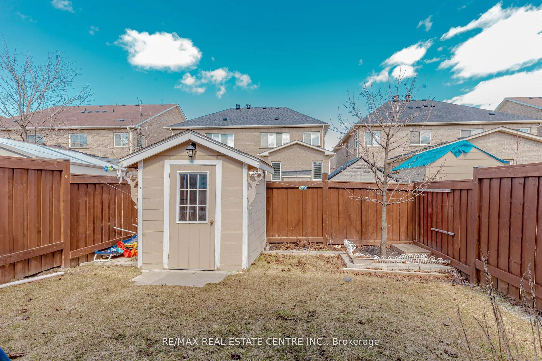 20 Gower Crescent, #(Upper)