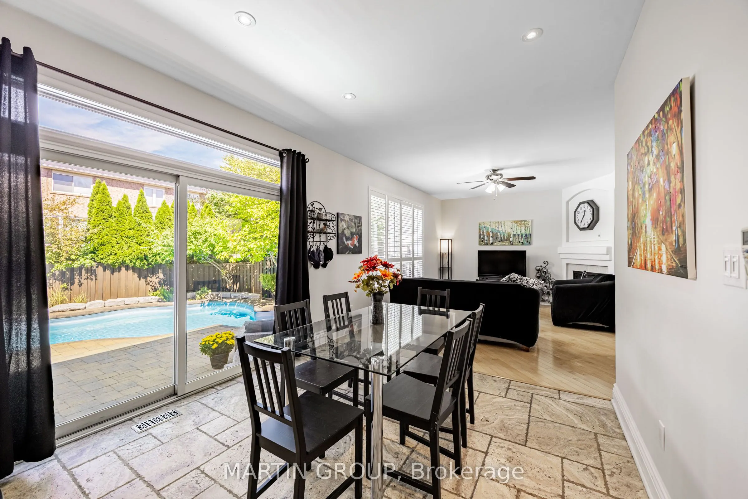 5637 Roseville Court