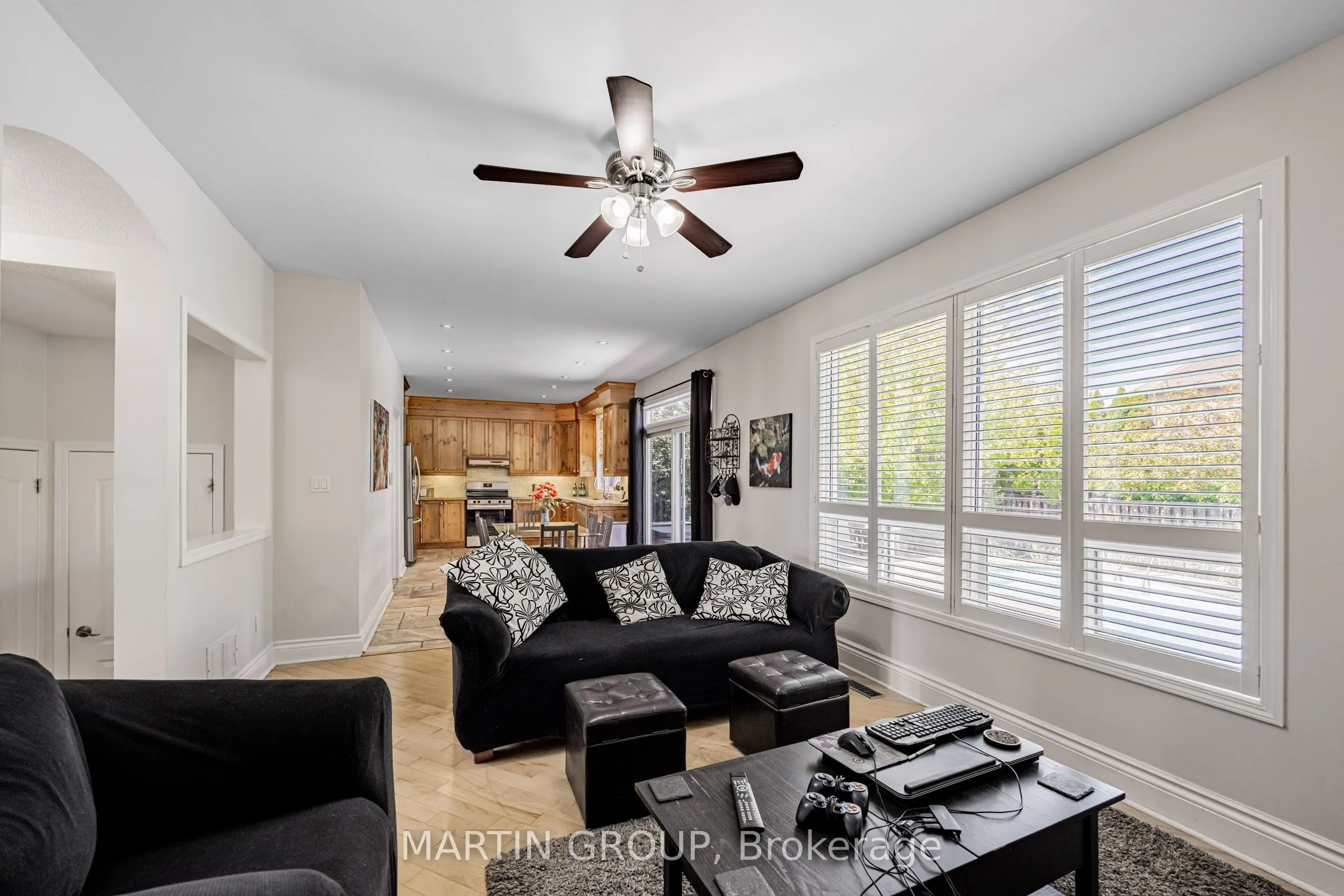 5637 Roseville Court