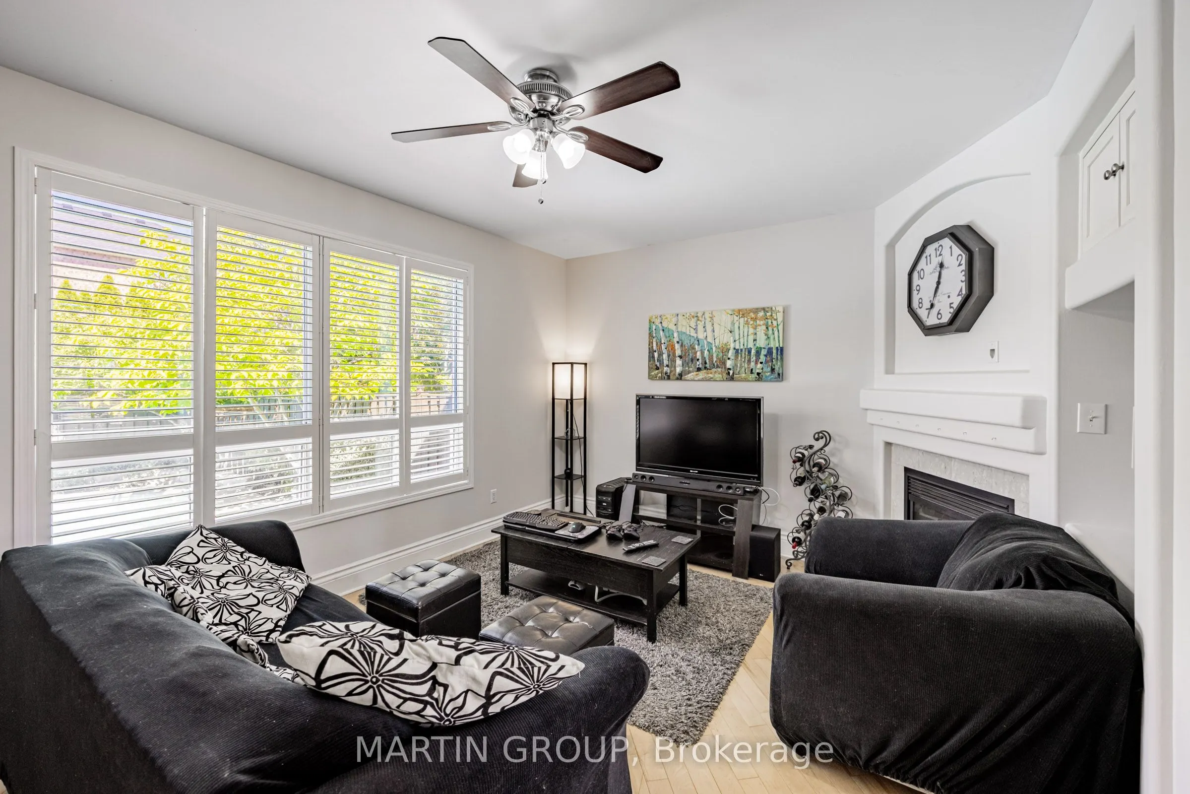 5637 Roseville Court