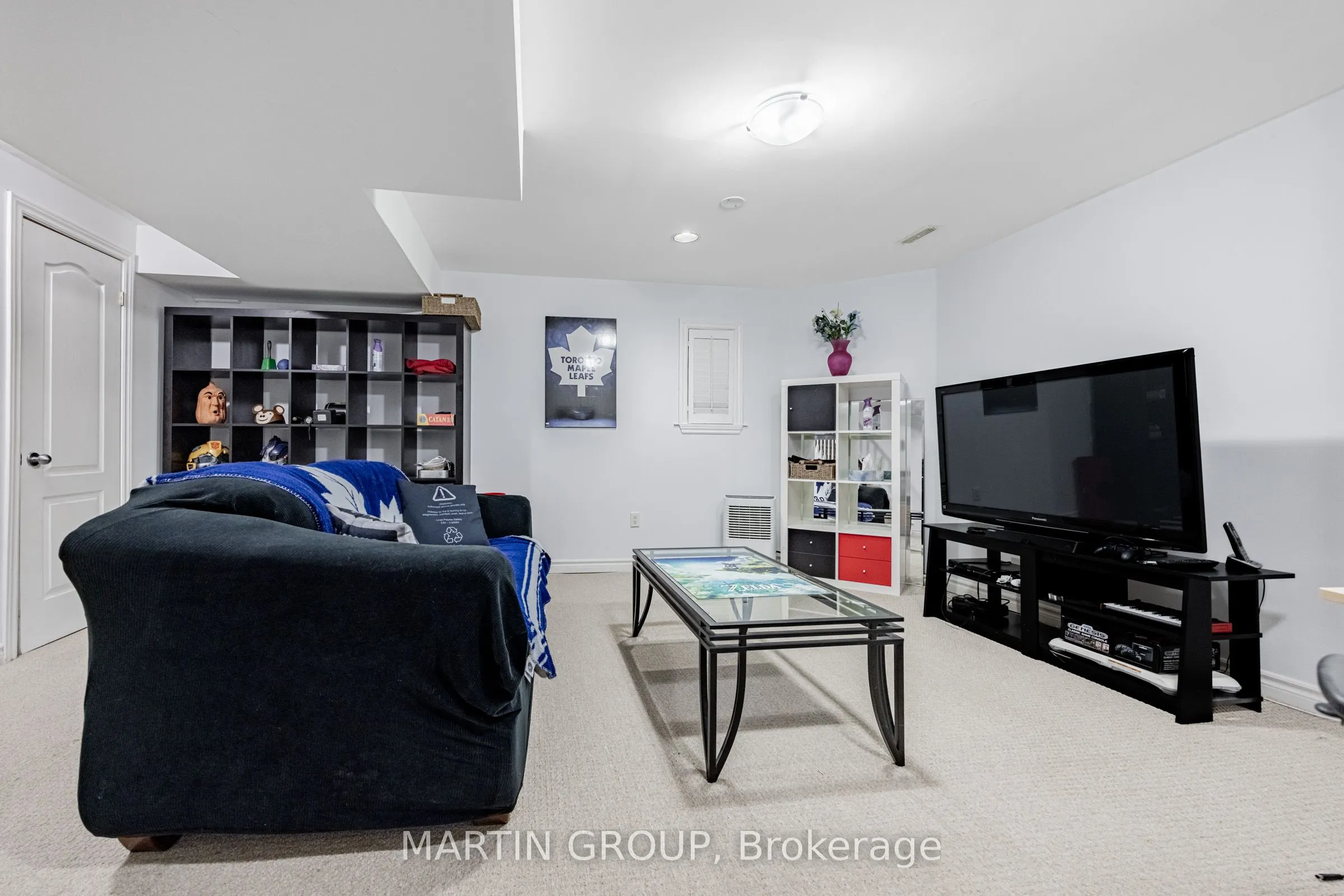 5637 Roseville Court