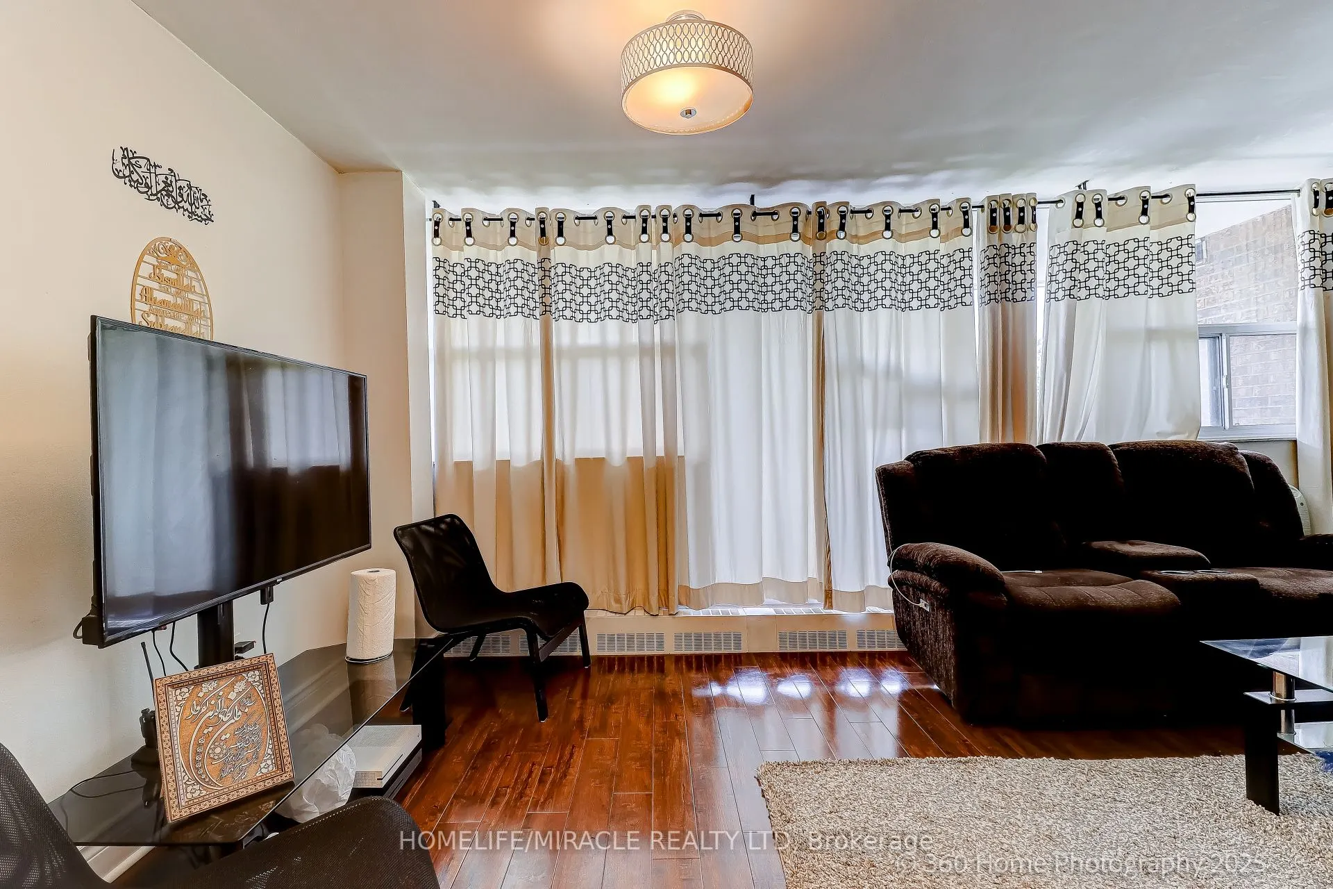3501 Glen Erin Drive, #409