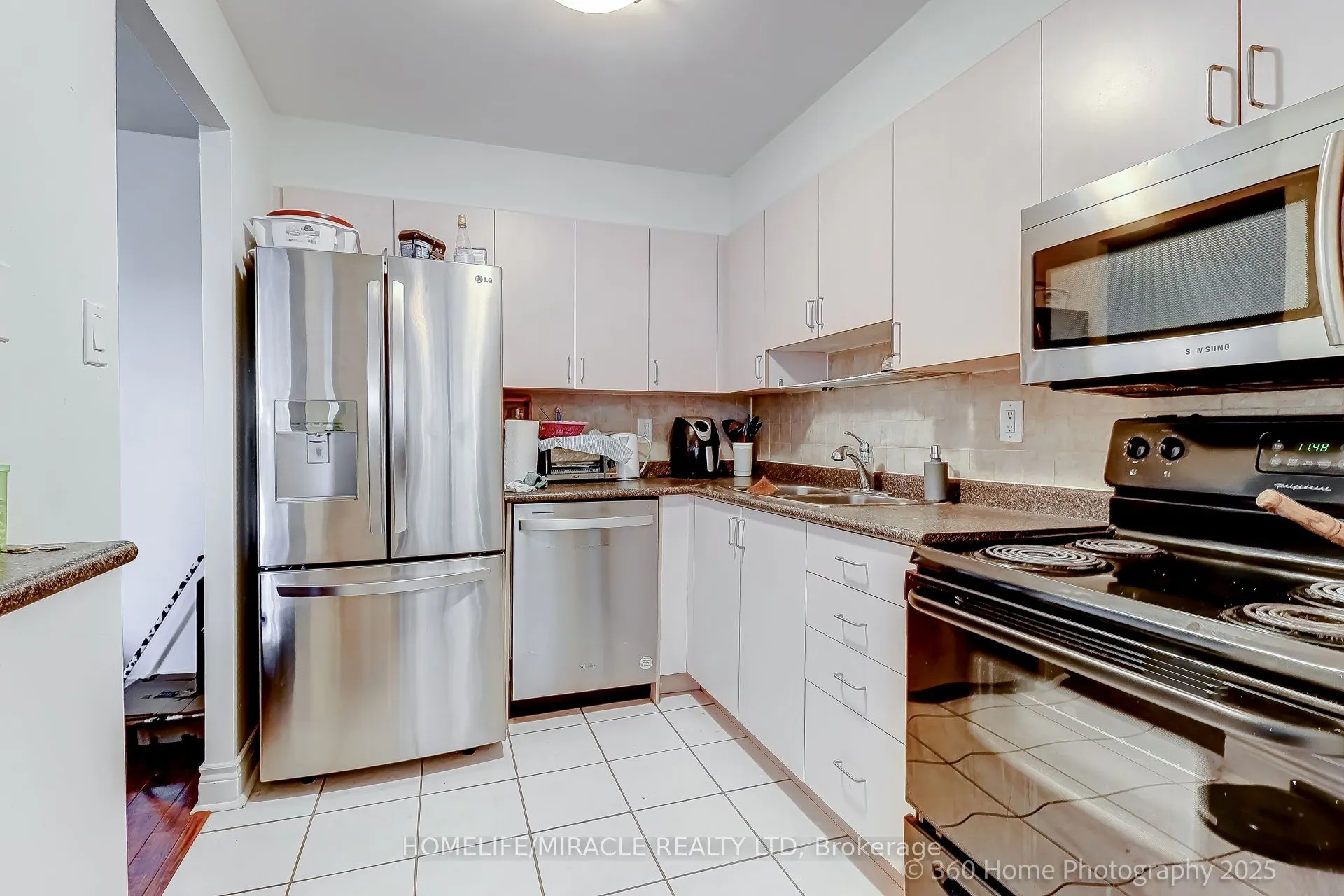 3501 Glen Erin Drive, #409