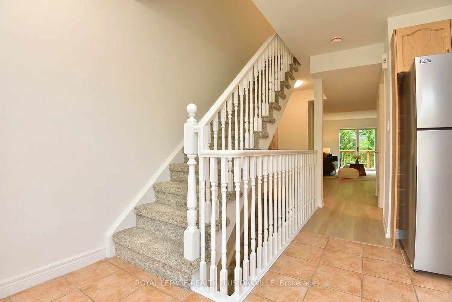 4045 Upper Middle Road, #14