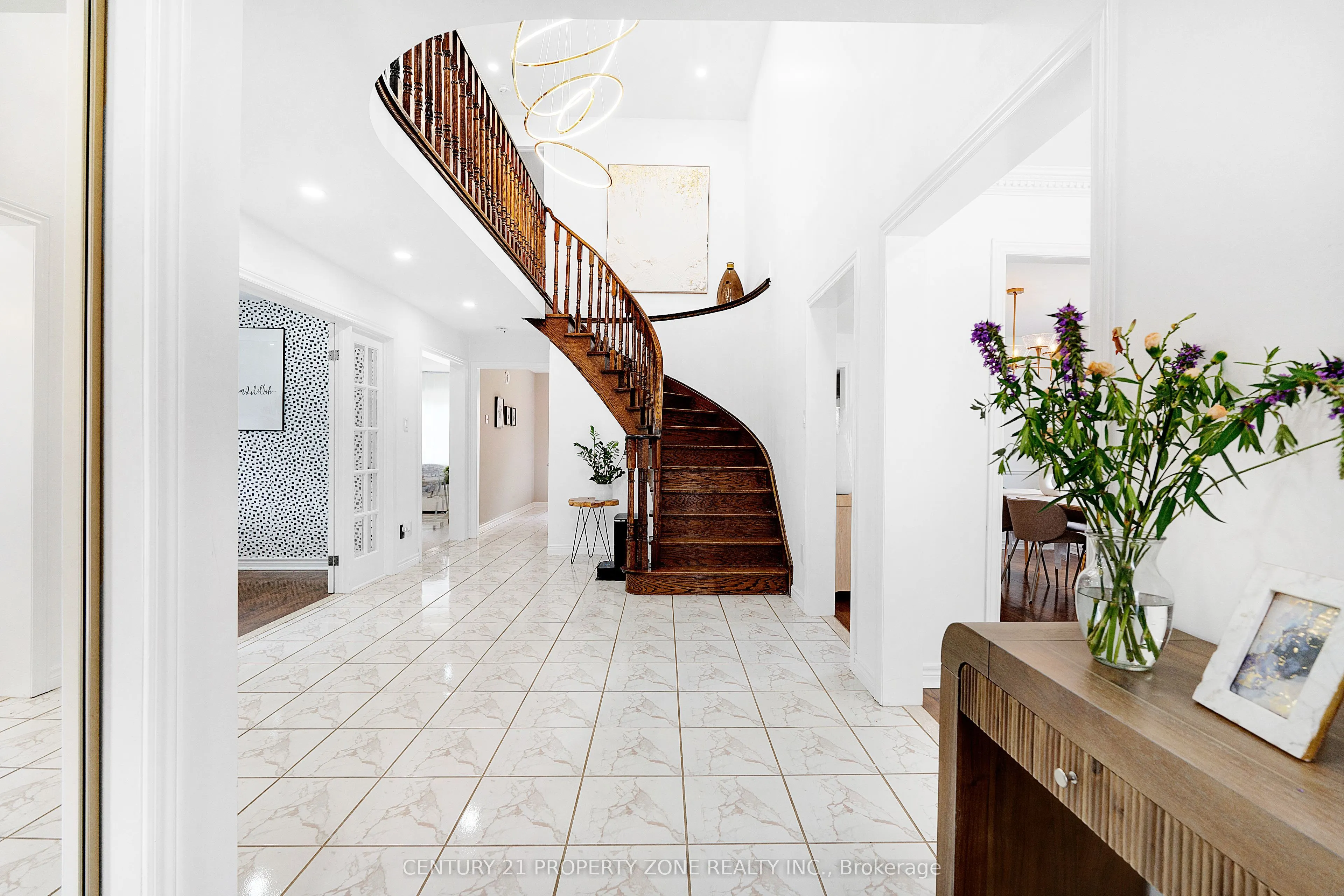 380 Summerchase Drive